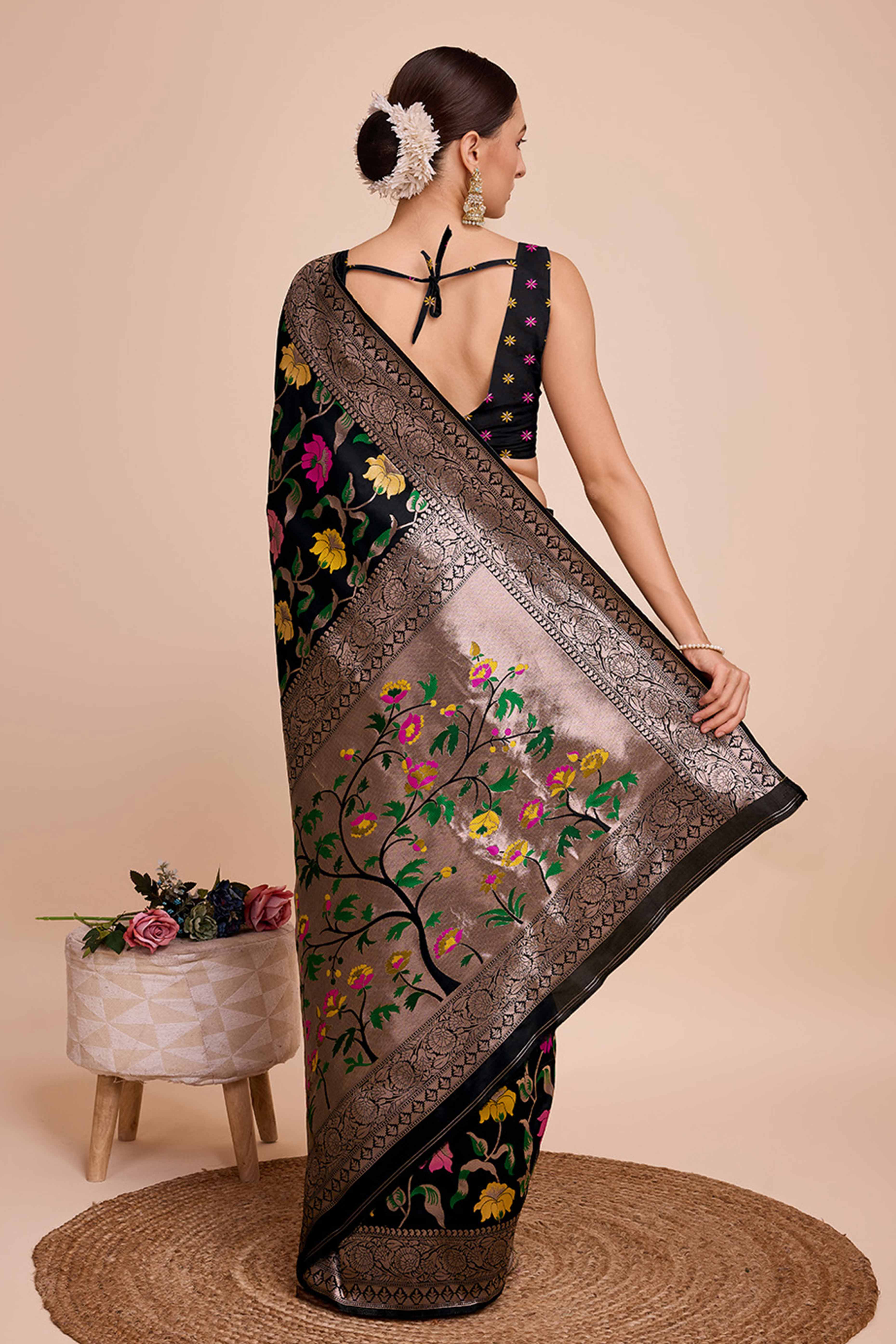 Black Floral Zari Weaving Pure Silk Paithani Saree