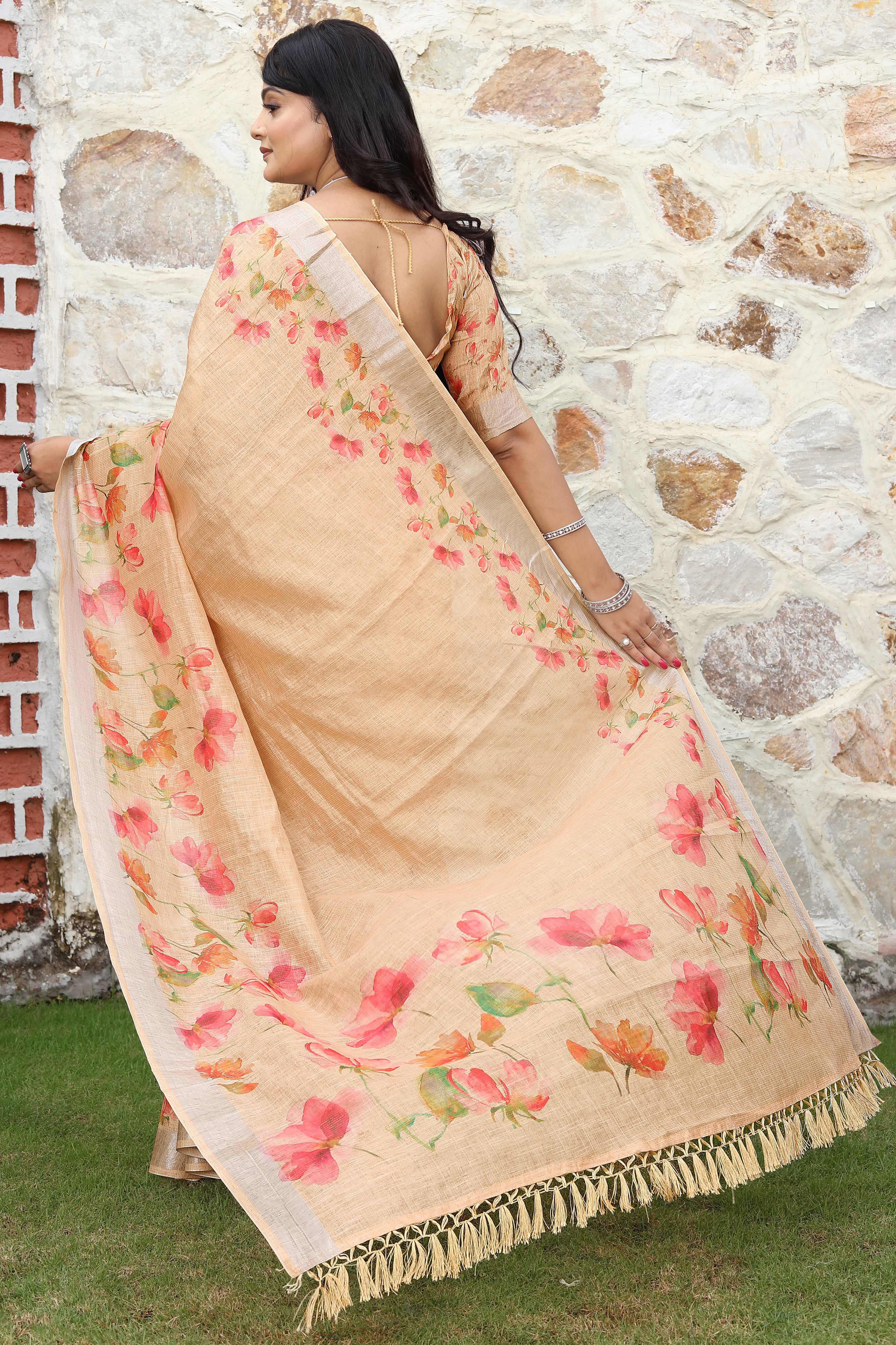 Beautiful Light Peach Tissue Handloom Saree with Digital Floral Embellishments