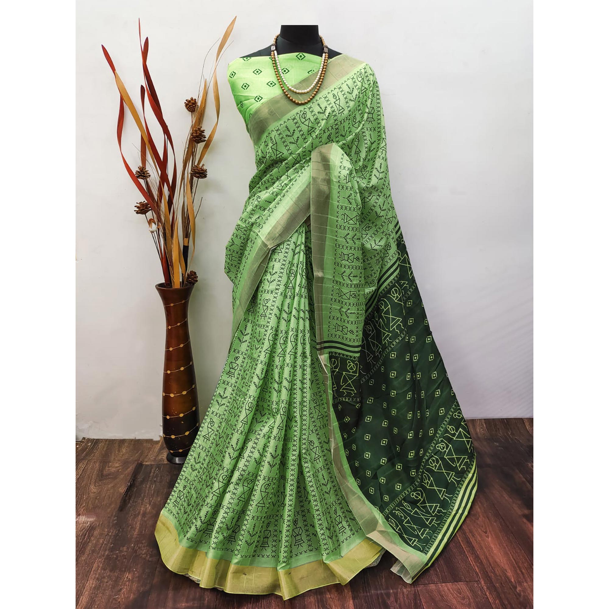 Green Digital Printed Dola Silk Saree With Jacquard Zari Border