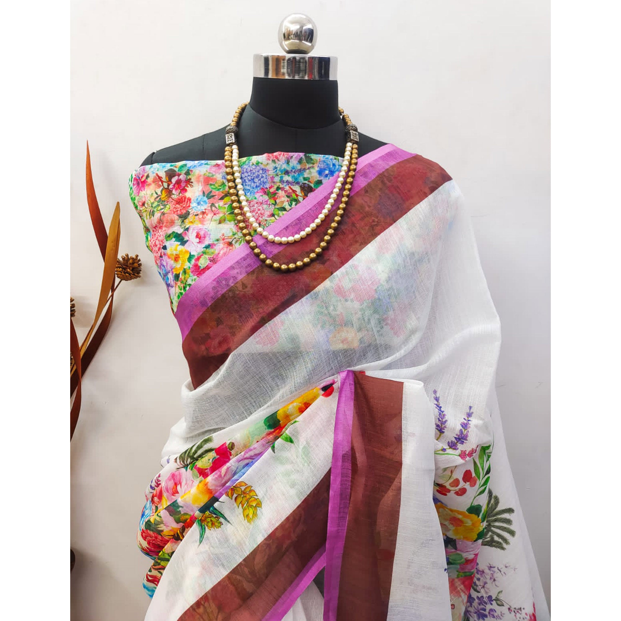 White Floral Digital Printed Linen Saree