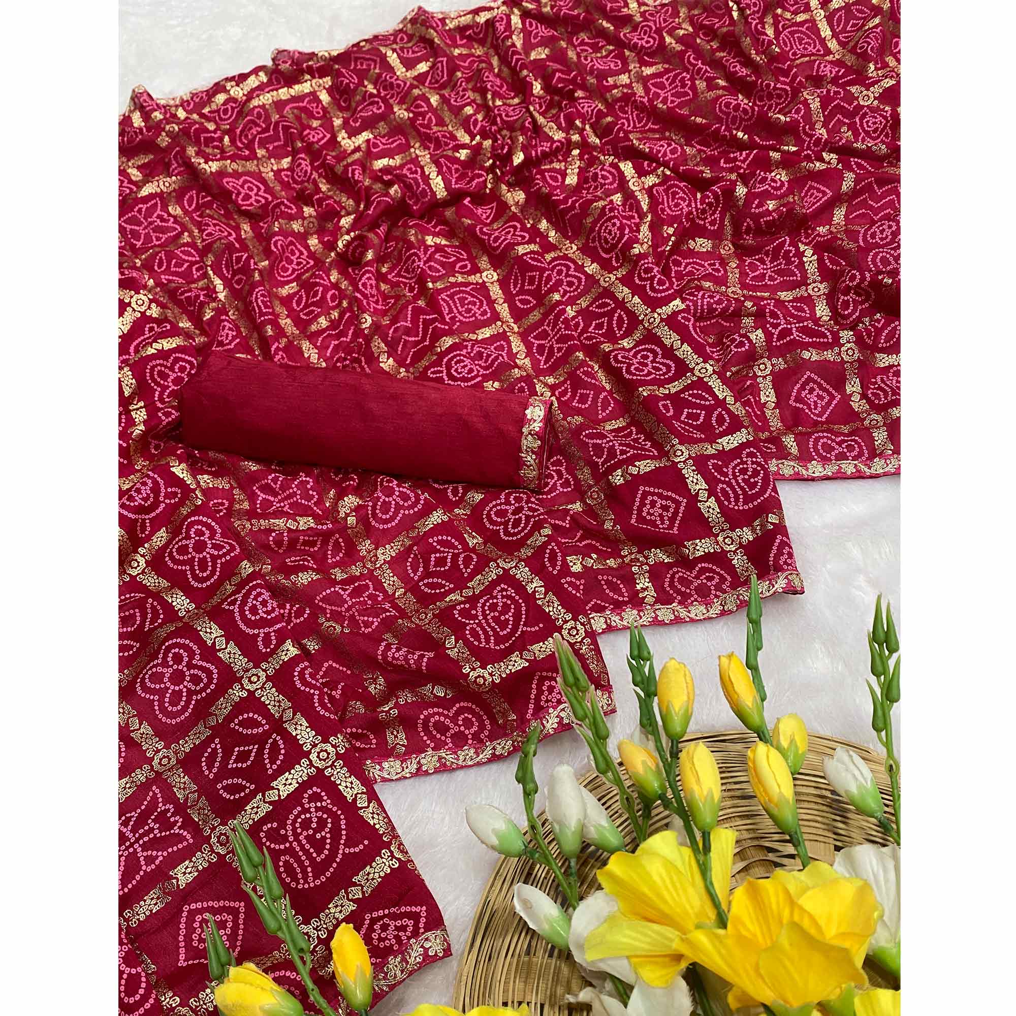 Pink Vichitra Silk Saree Featuring Traditional Bandhani Print