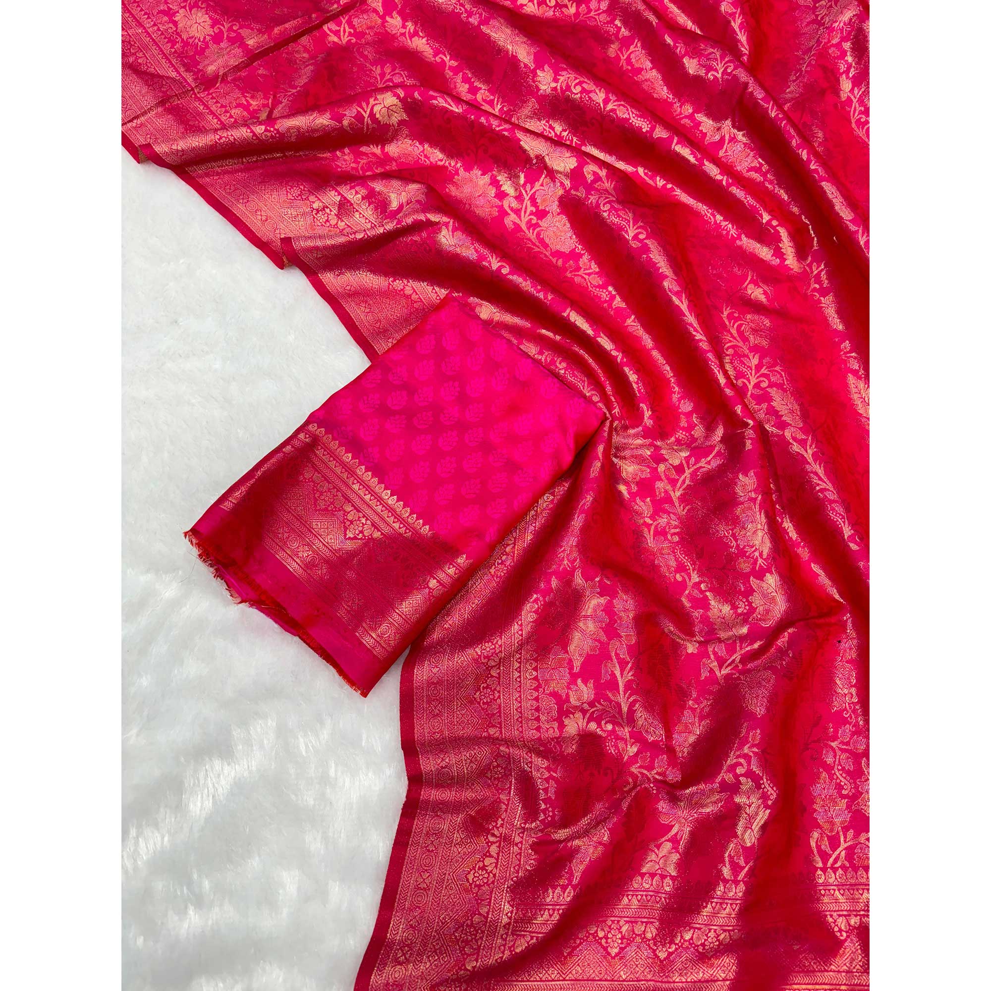 Pink Floral Woven Saree in Premium Pure Silk