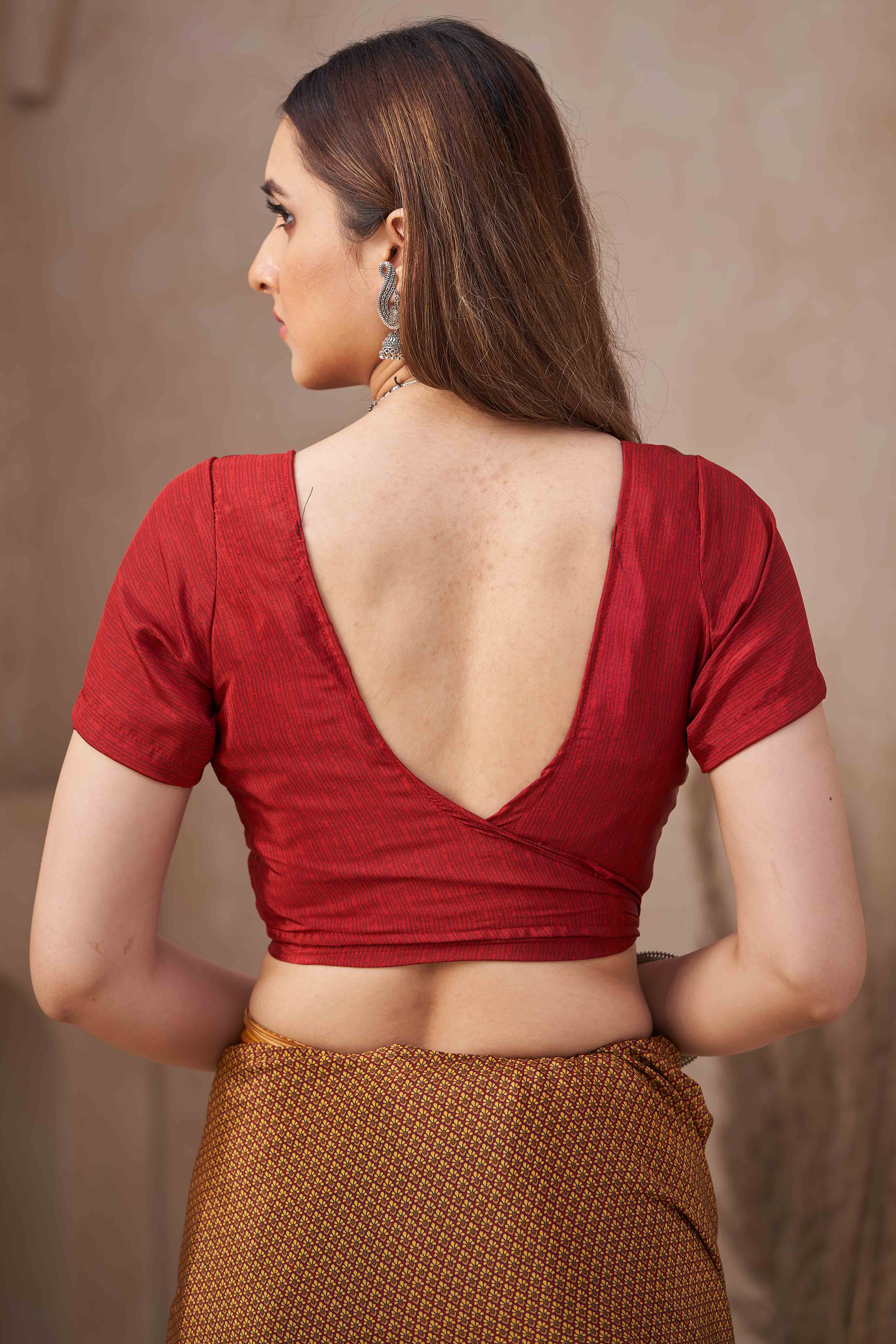 Mustard Crepe Silk Saree Featuring Delicate Floral Print Work