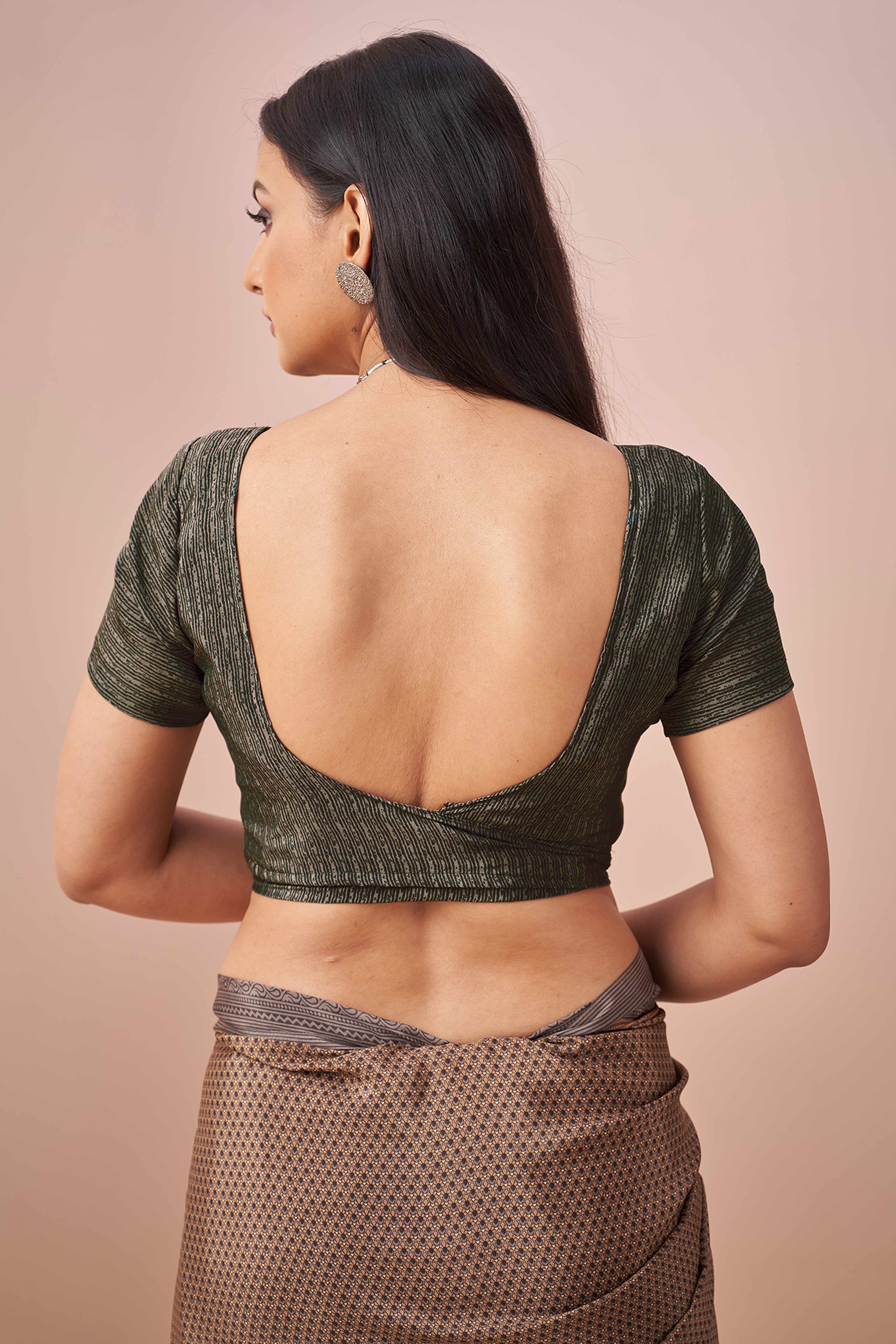 Brown Crepe Silk Saree Adorned With Artistic Floral Digital Print Work