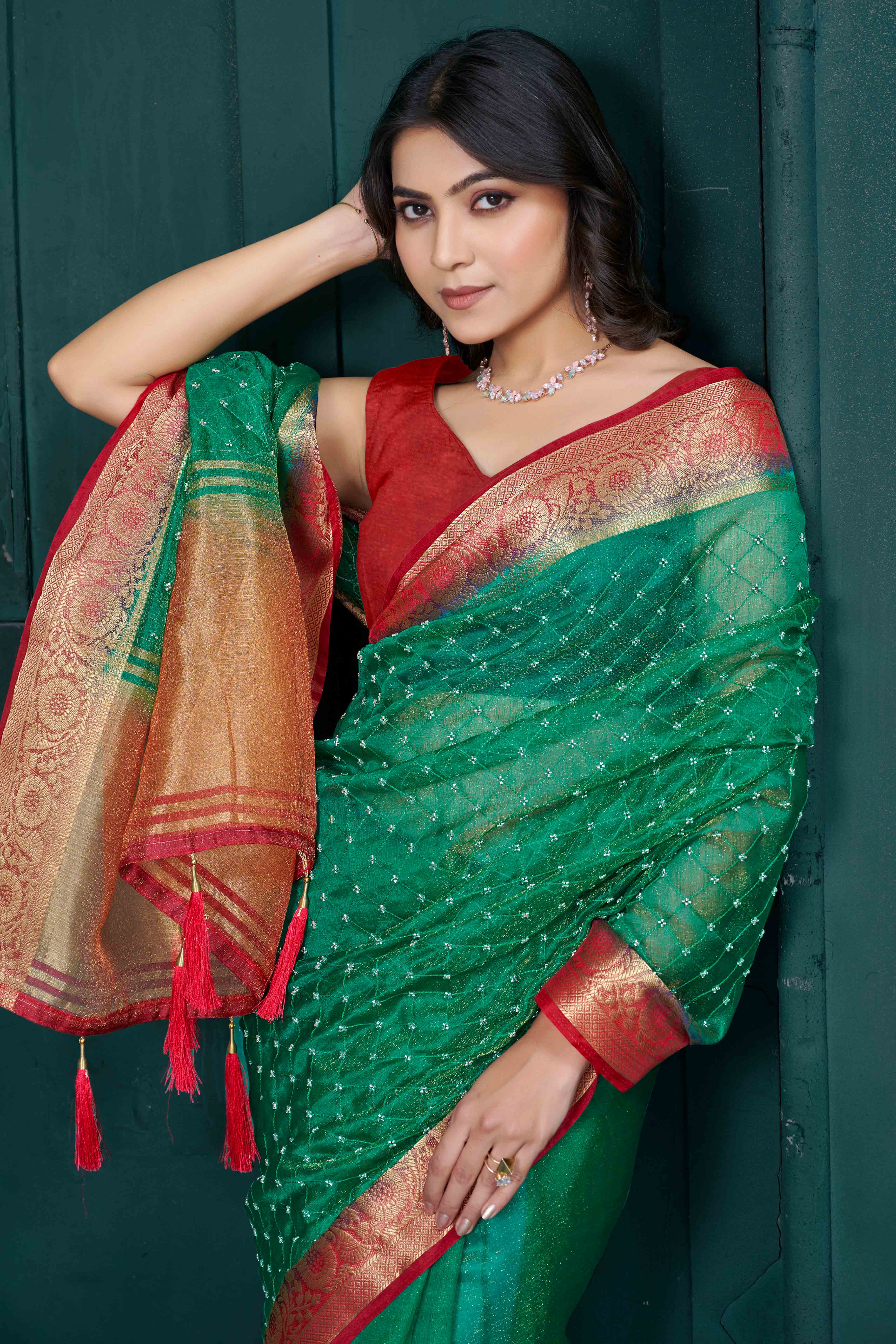 Green Jacquard Saree With Intricate Beads Handwork & Floral Weaving Border