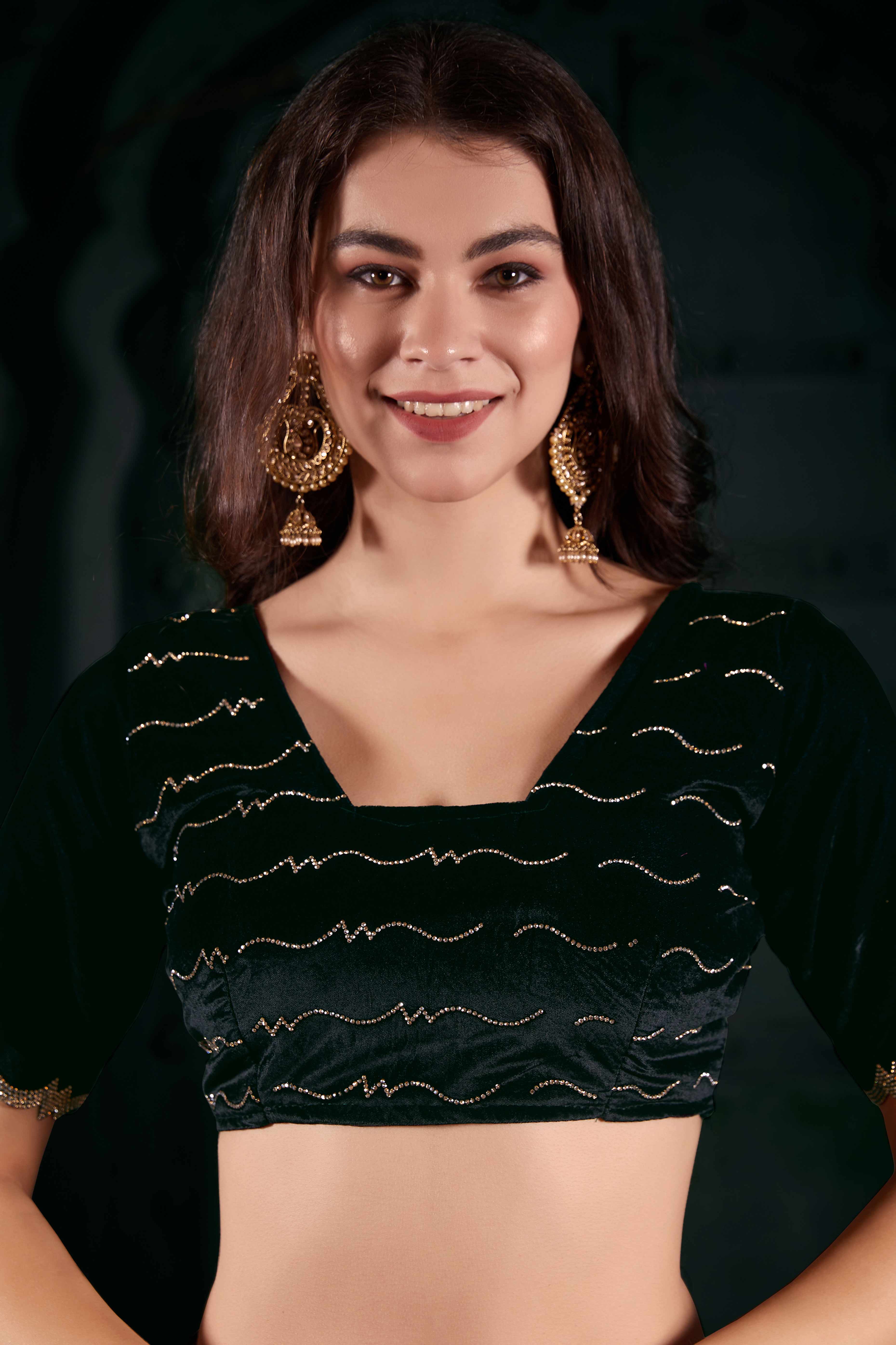 Dark Teal Solid With Zarkan Cutwork Border Chiffon Saree With Belt