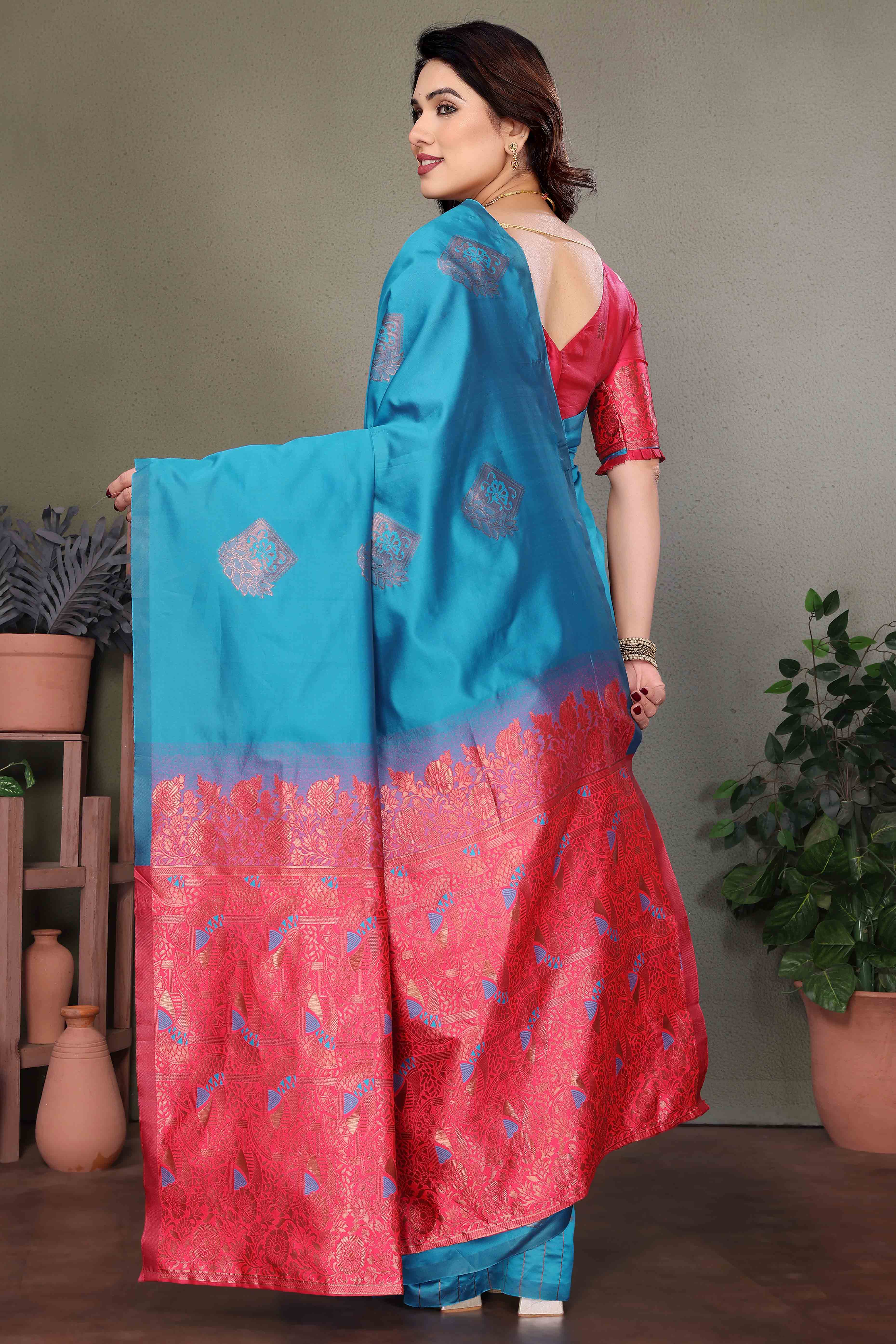 Blue Banarasi Silk Saree With Exquisite Floral Zari Weaving