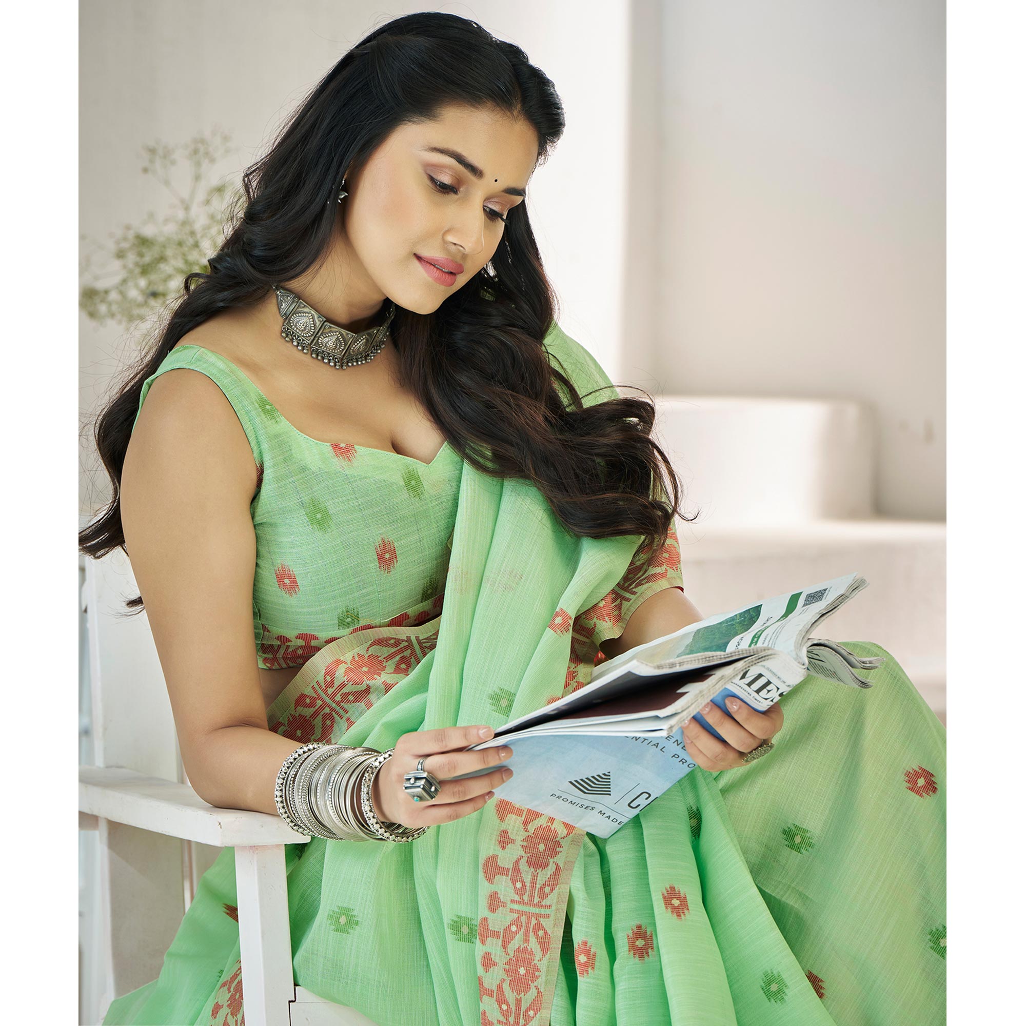 Green Floral Woven Cotton Silk Saree