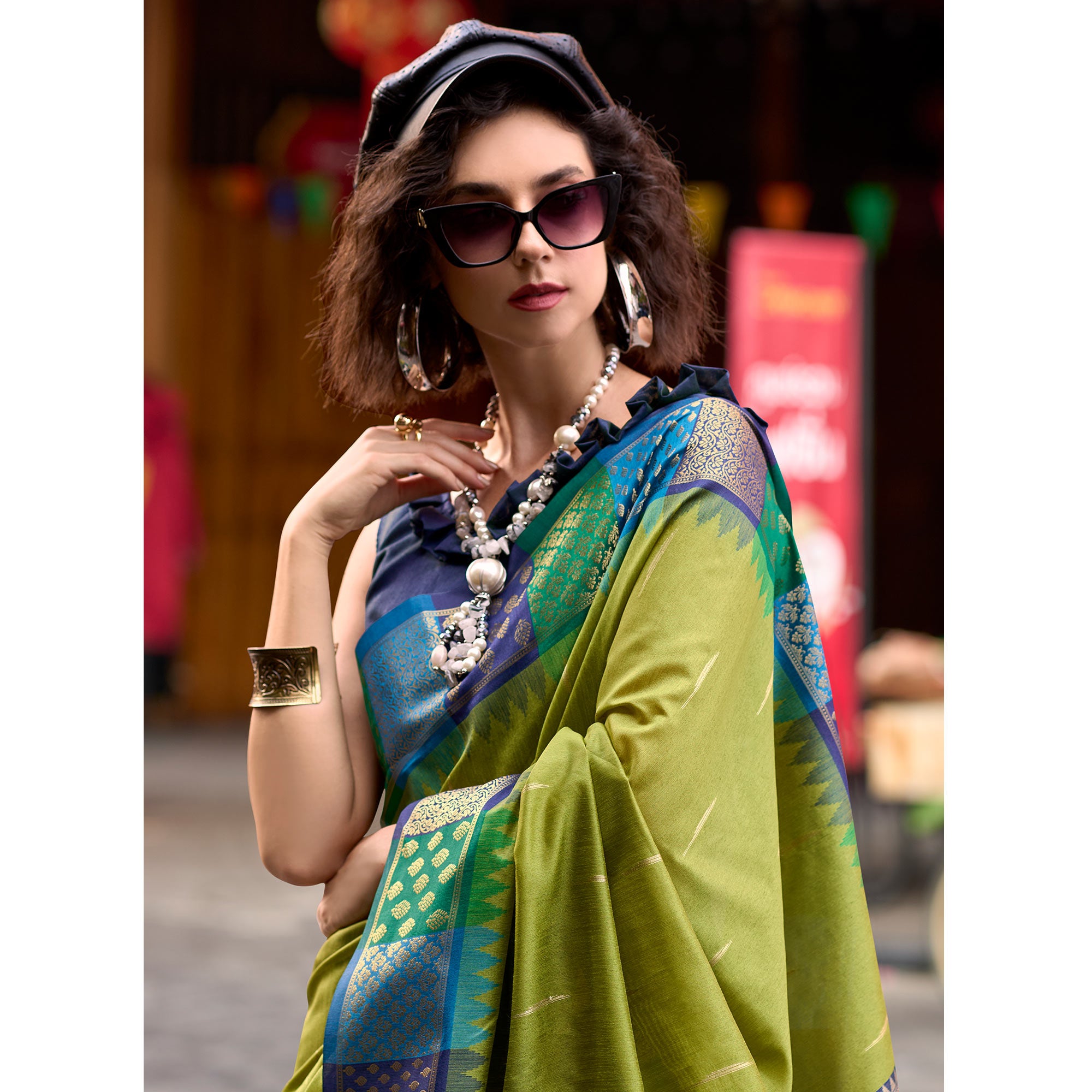 Green Zari Motifs Woven Soft Banarasi Silk Saree