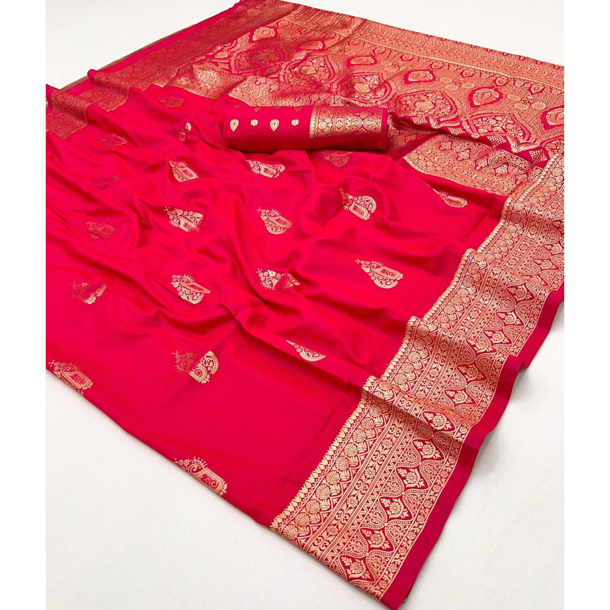 Pink Floral Zari Weaving Banarasi Silk Saree