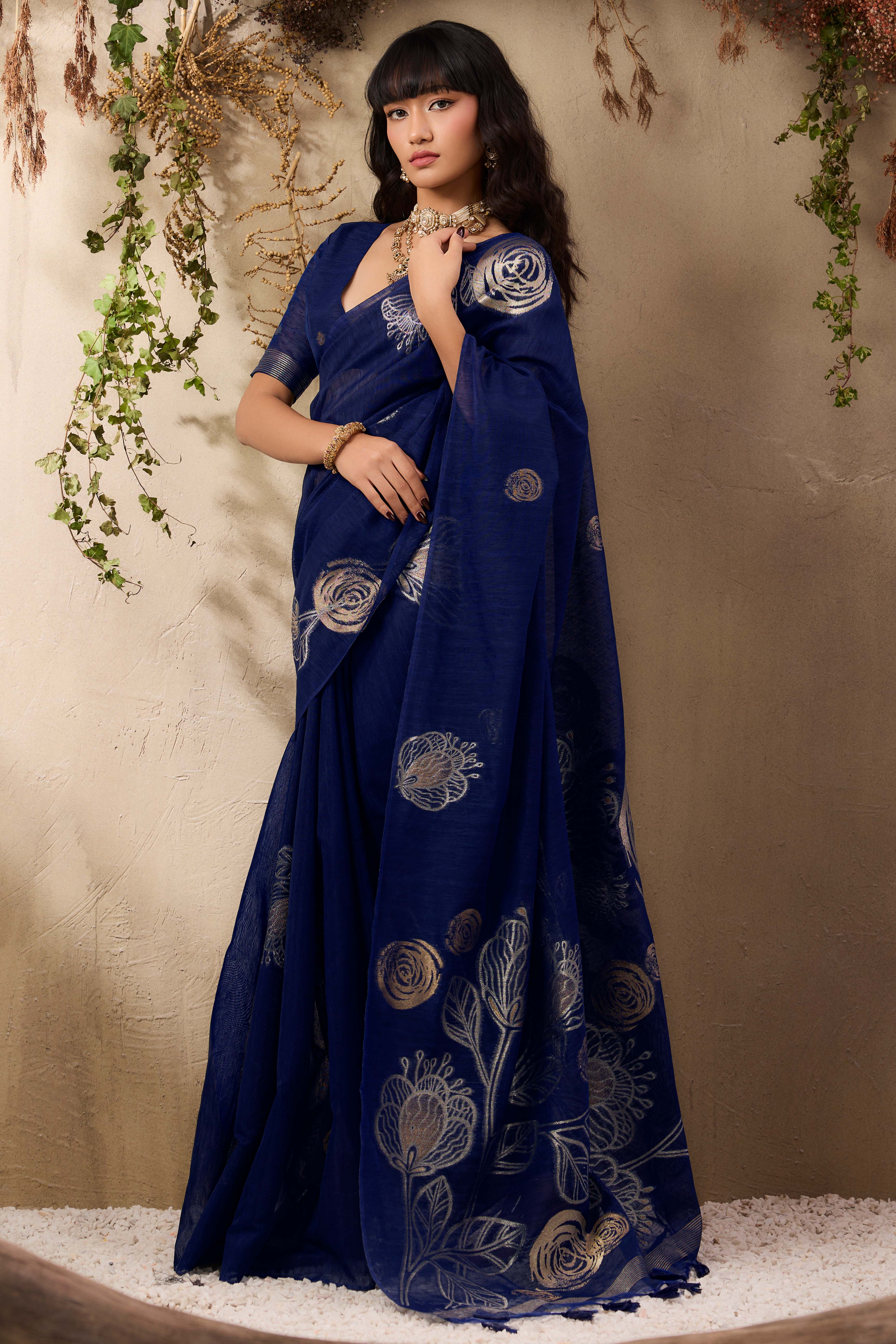 Blue Heritage Munga Art Silk Saree Highlighted with Fine Zari Weaving
