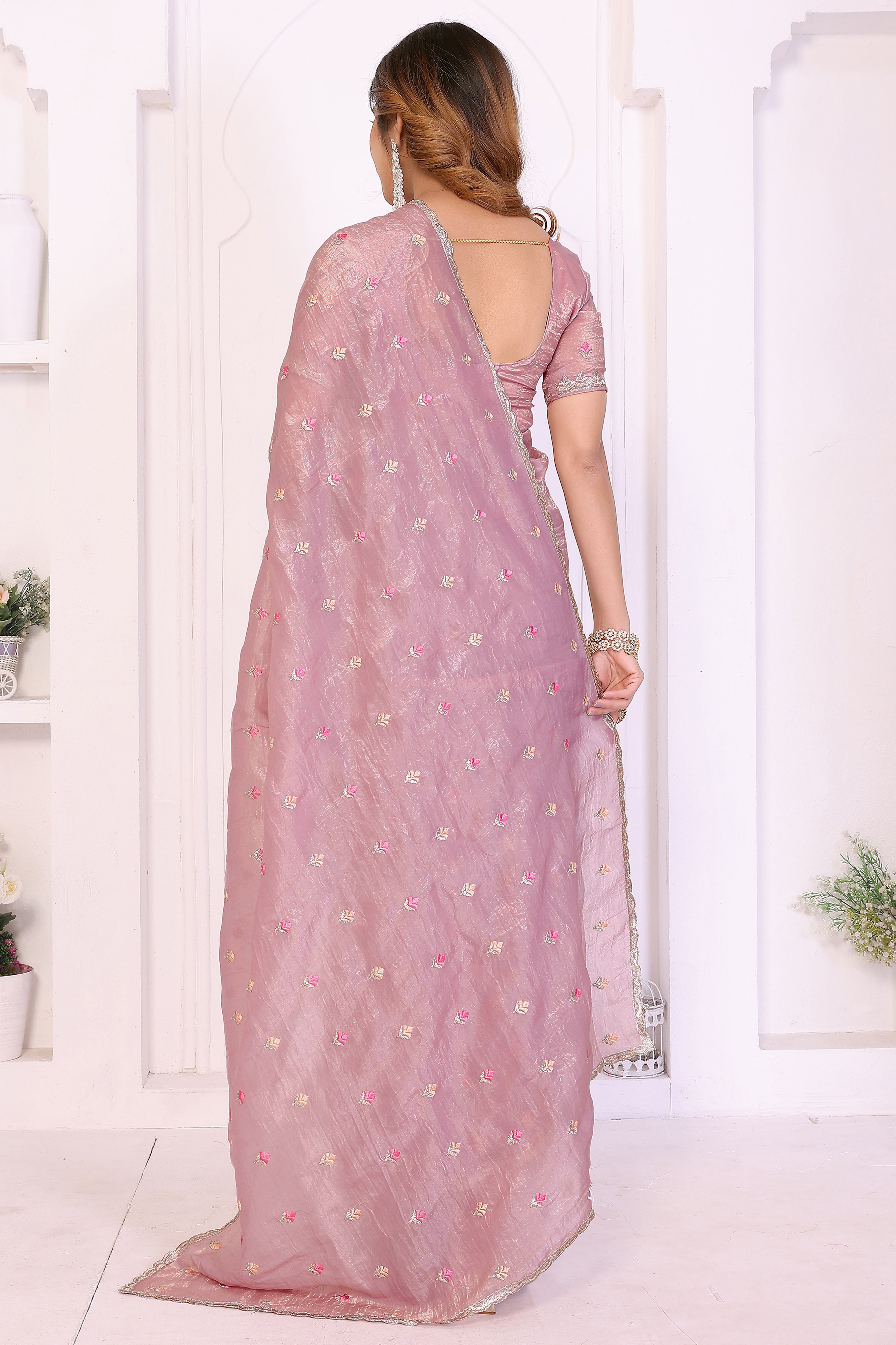 Pink Designer Crepe Saree Enhanced with Delicate Thread Work Embroidery