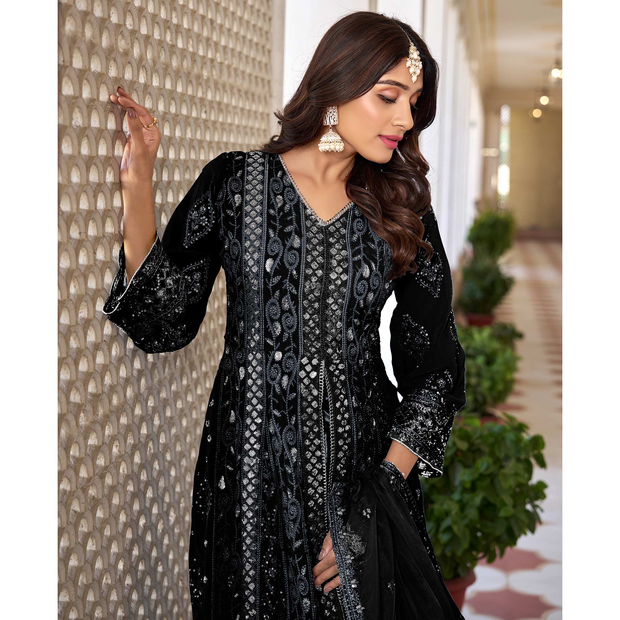 Black Floral Sequins Embroidered Georgette Semi Stiched Suit