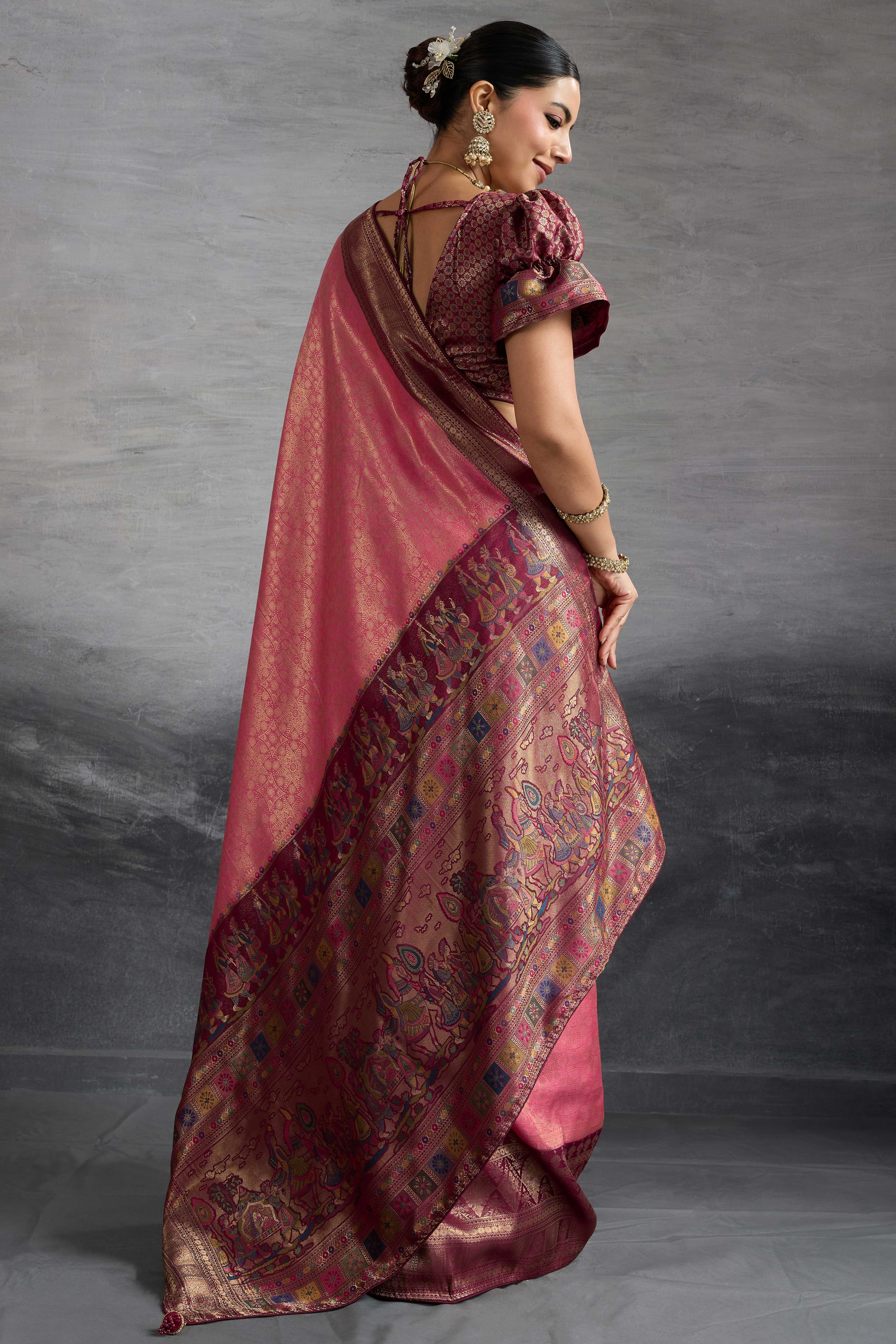 Pink Silk Kanjivaram Silk Saree Enhanced With Meenakari Weaving Borders