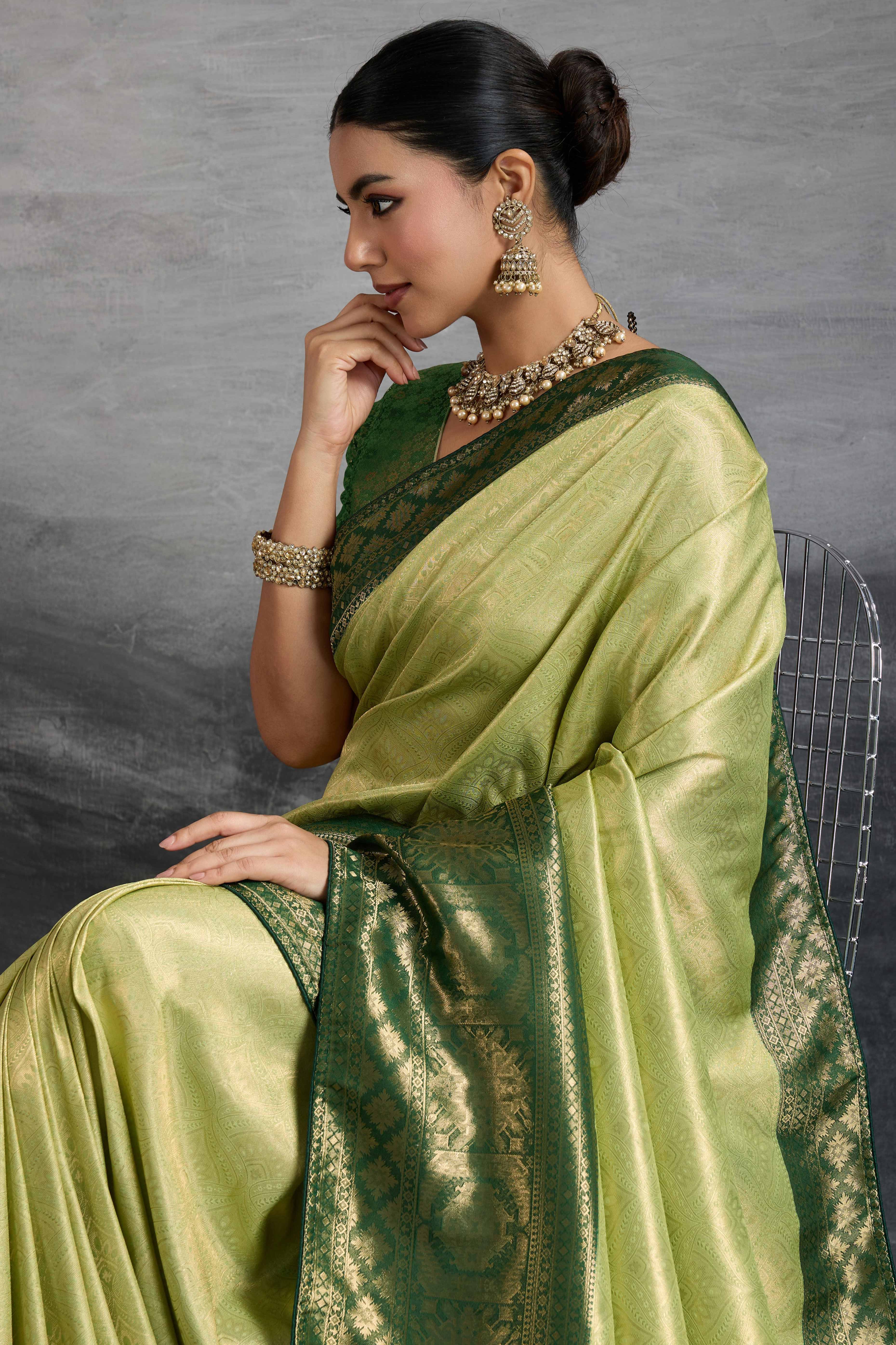 Traditional Green Kanjivaram Soft Silk Saree with Bold Kadiyal Weave