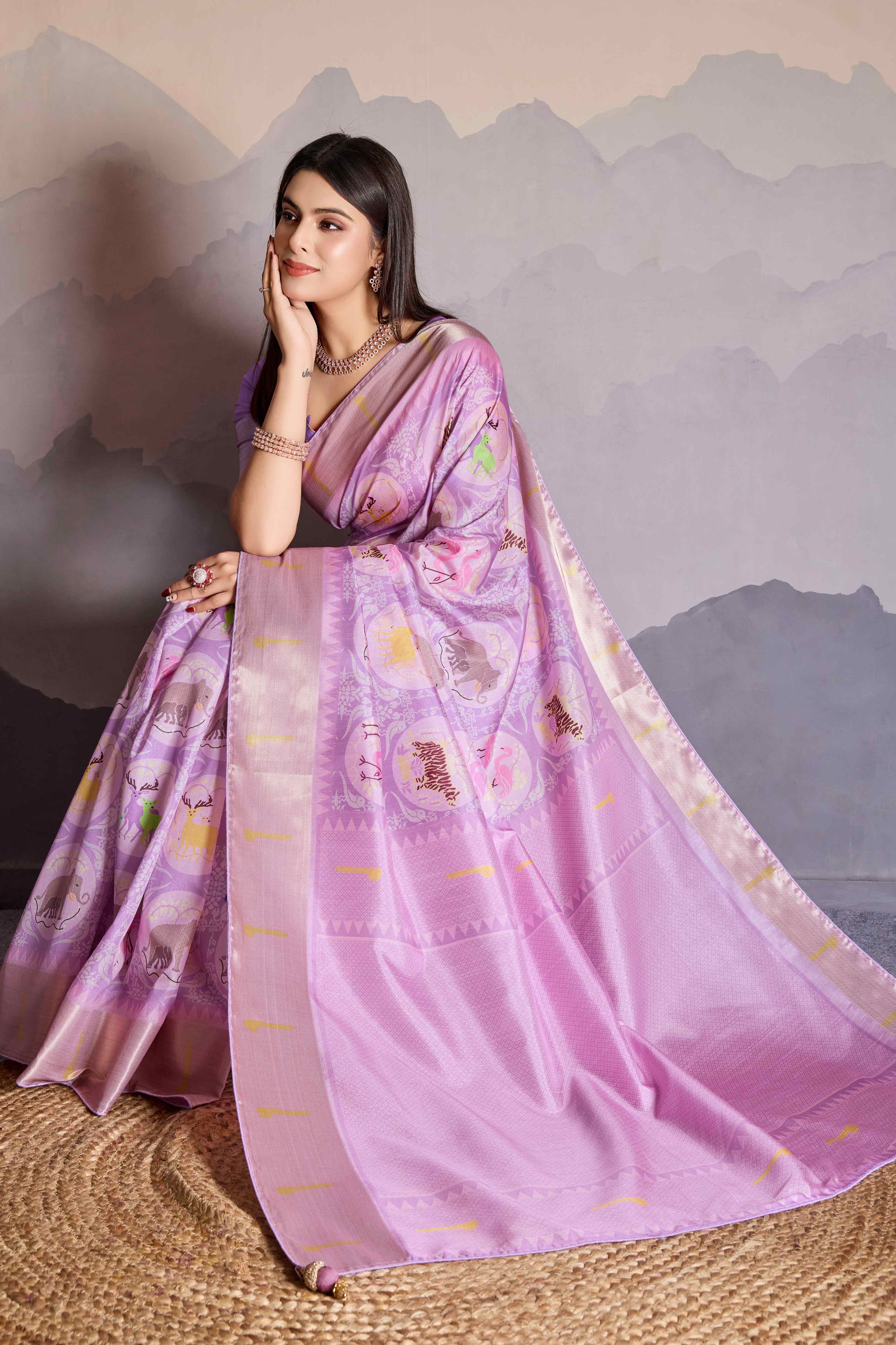 Lavender Digital Printed Dola Silk Saree With Exquisite Weaving Zari Border & Opulent Pallu