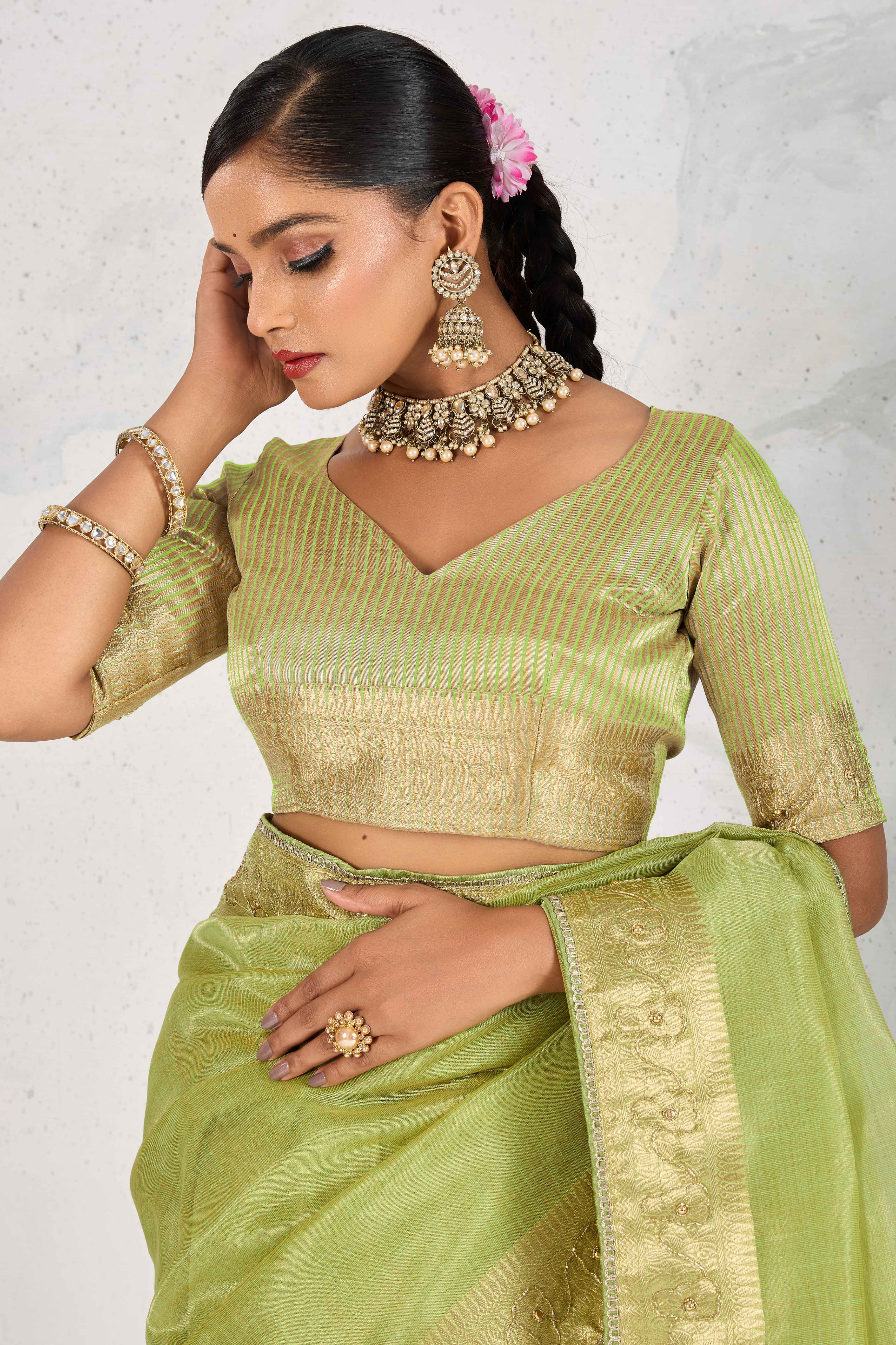 Green Tissue Linen Saree Adorned With Intricate Zardosi & Pearl Cutdana Hand Embroidery