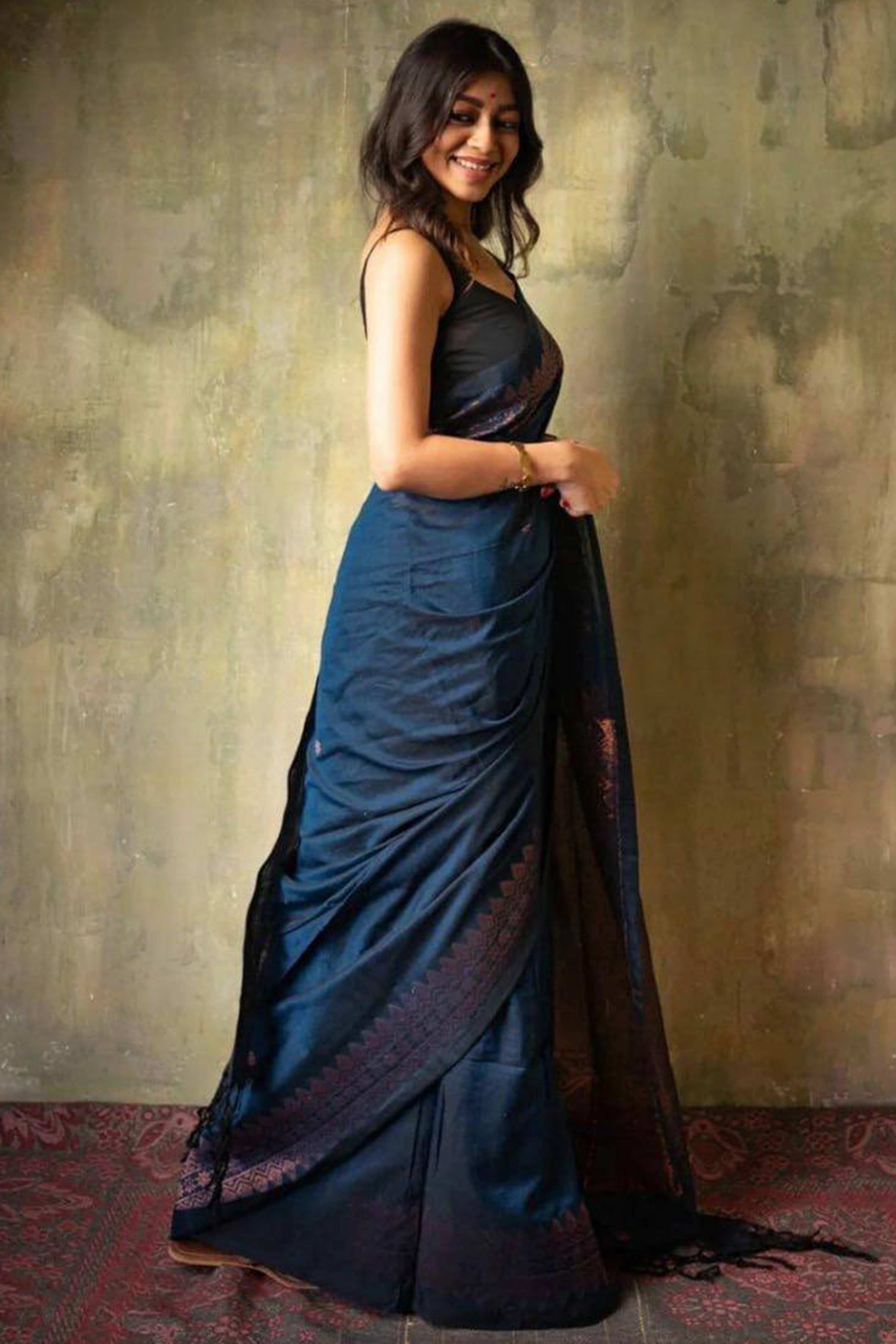 Navy Blue Floral Woven Lichi Banarasi Silk Saree