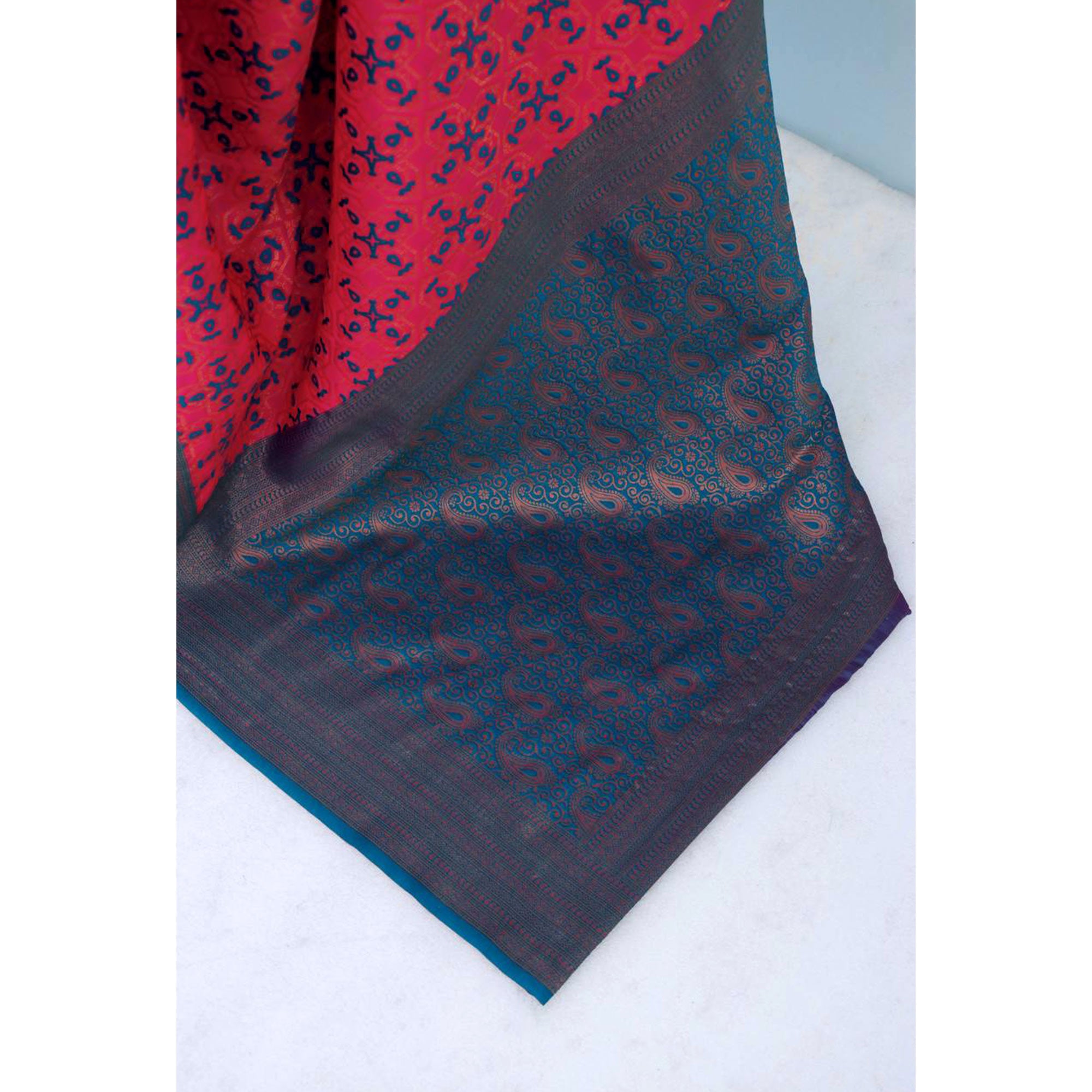 Pink Zari Woven With Butti Work Banarasi Silk Saree