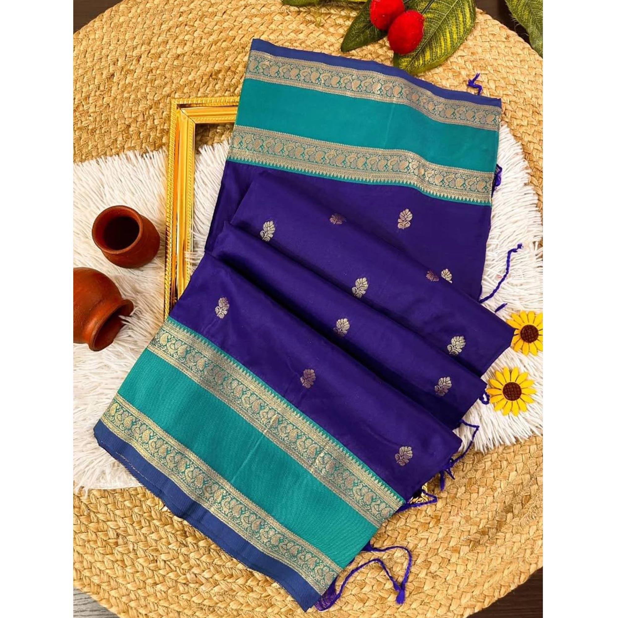 Royal Blue Zari Butti Woven Kanjivaram Silk Saree Designed for a Luxurious Heritage Style