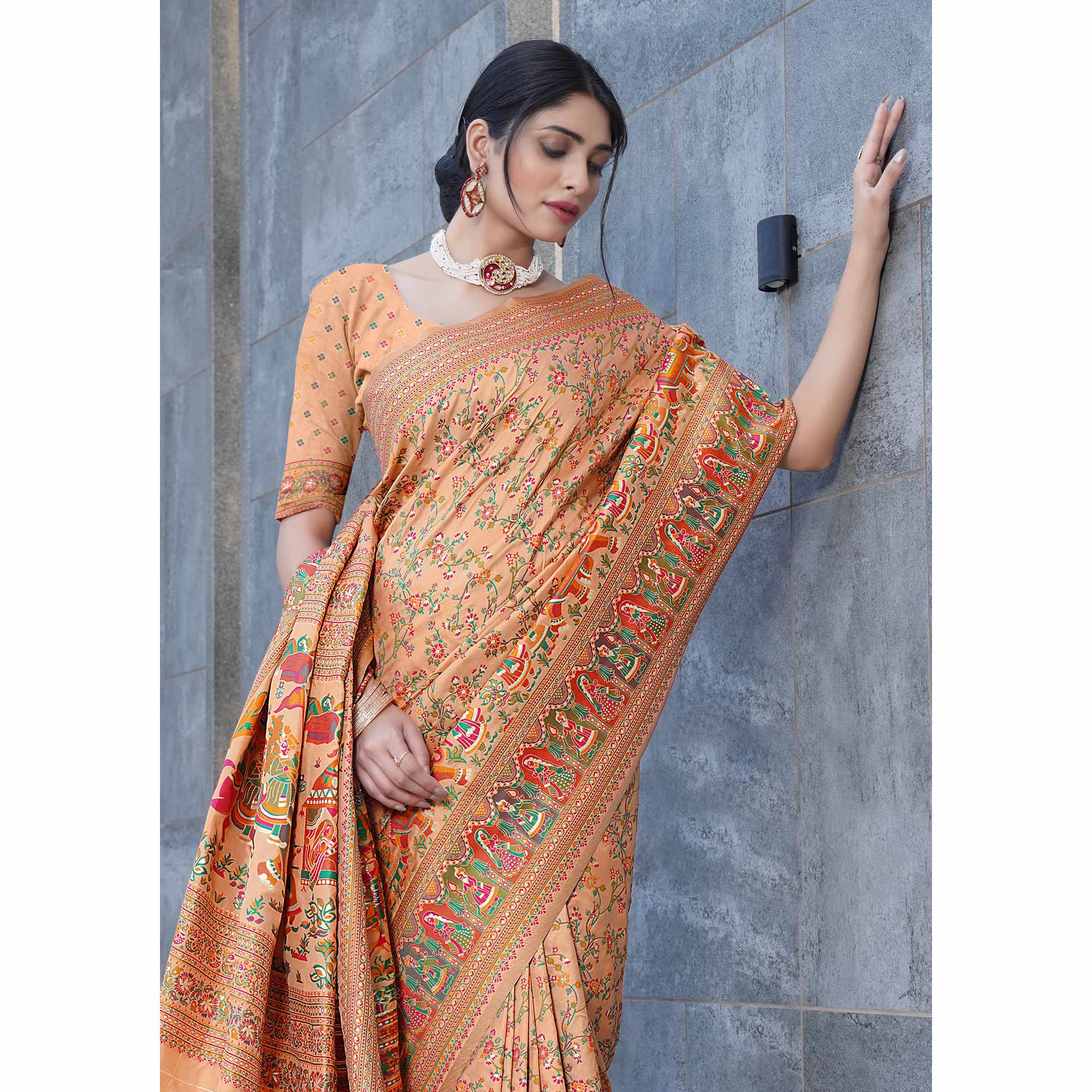 Peach Floral Purple Woven Pure Silk Saree