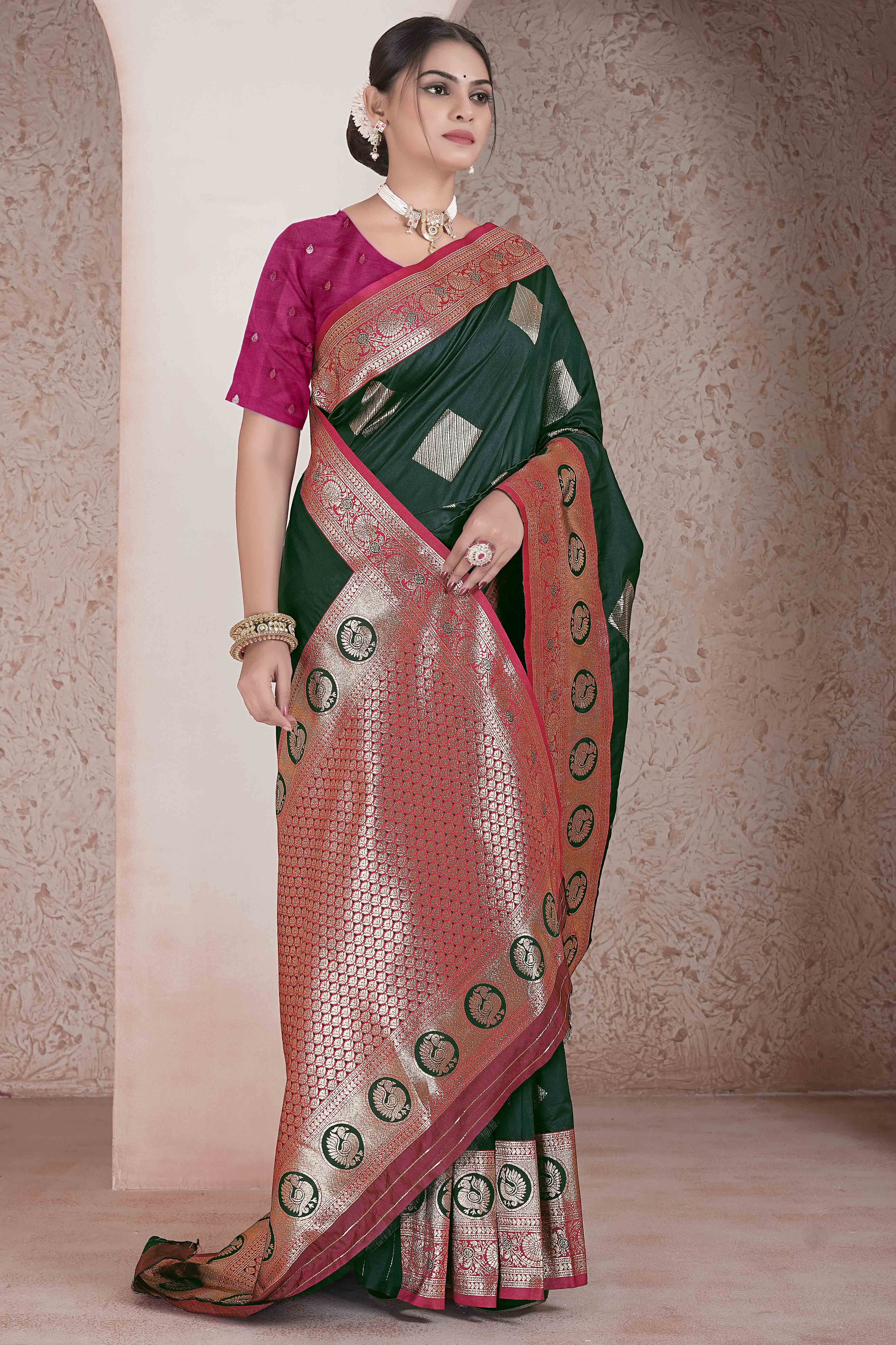 Dark Green Zari Woven Art Silk Saree With Opulent Banarasi Pallu Work