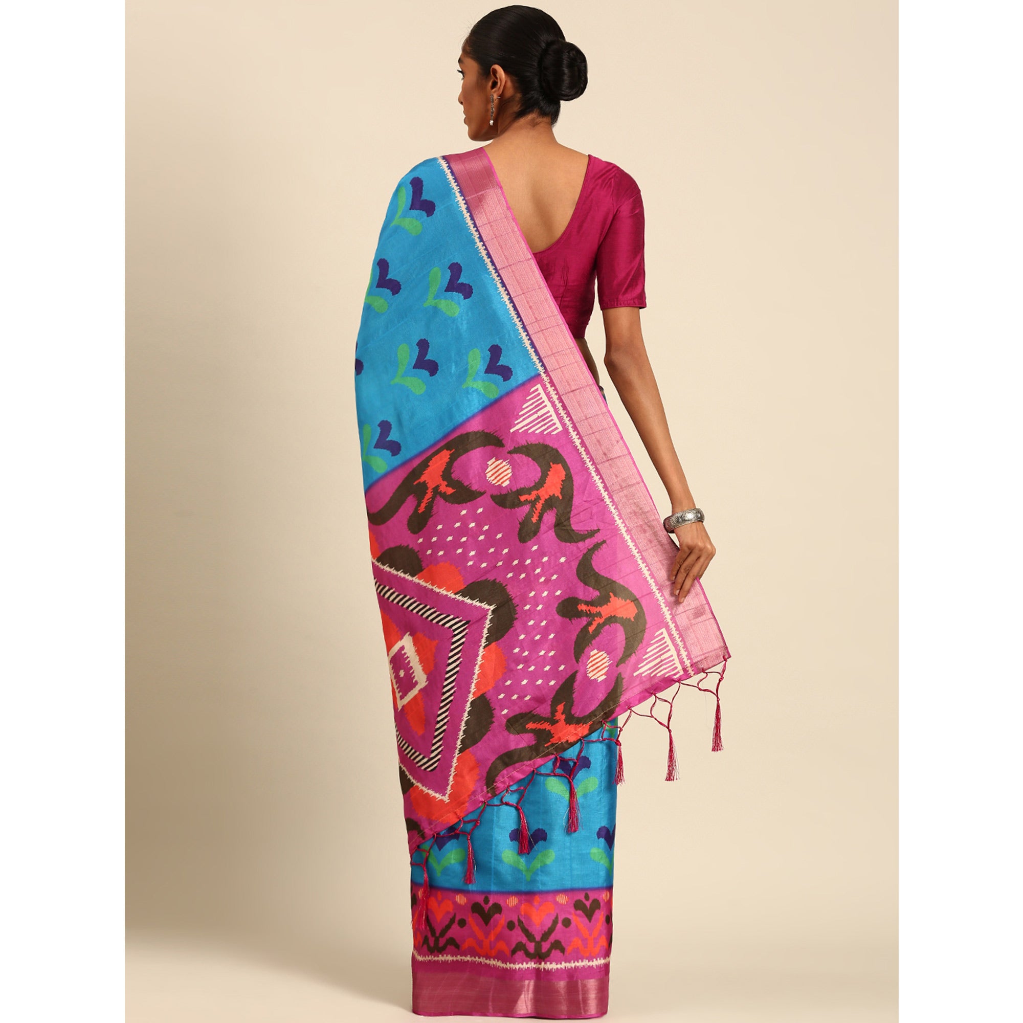 Blue Digital Printed Cotton Blend Saree With Woven Border