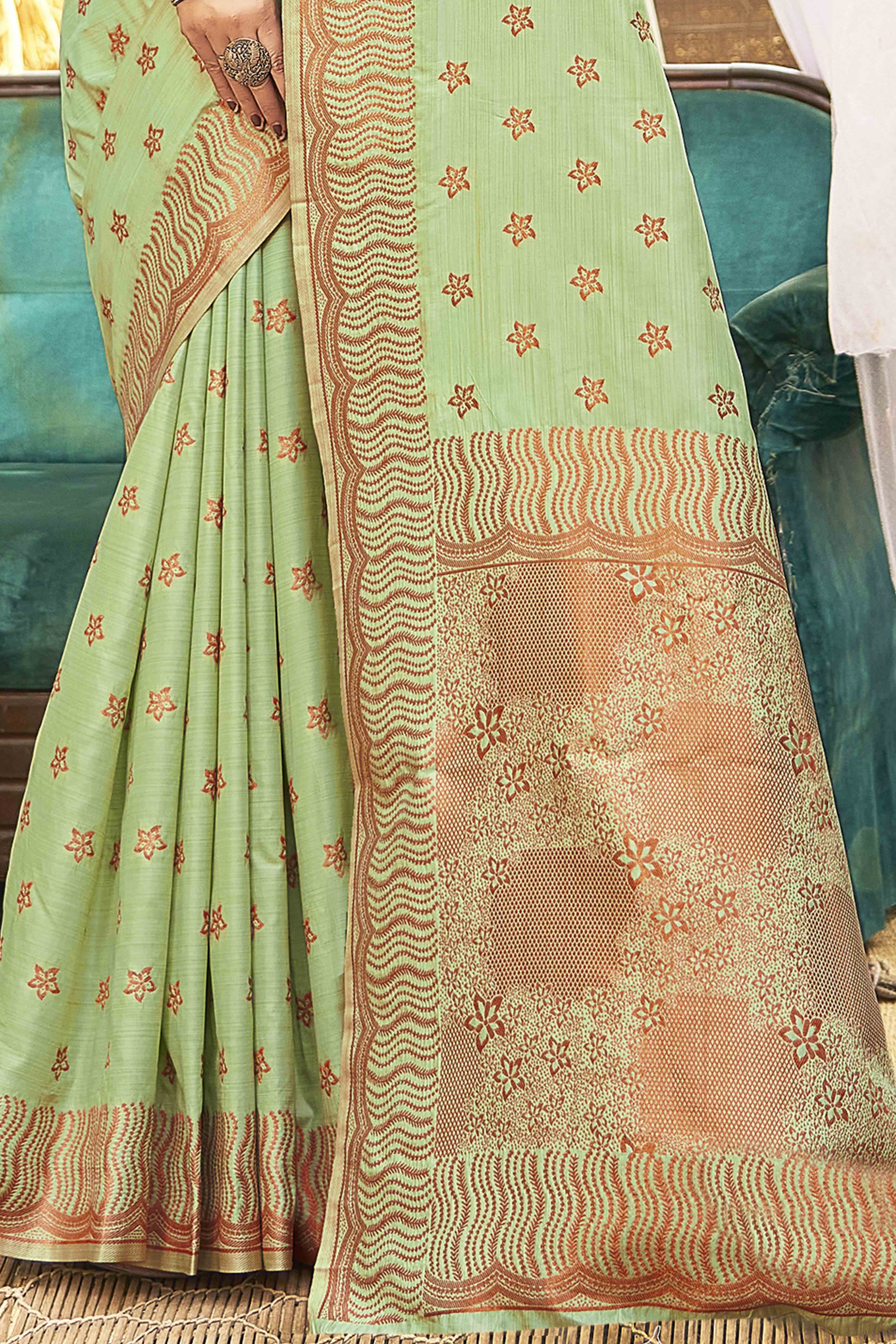 Green Banarasi Silk Saree With Intricate Zari Woven Work