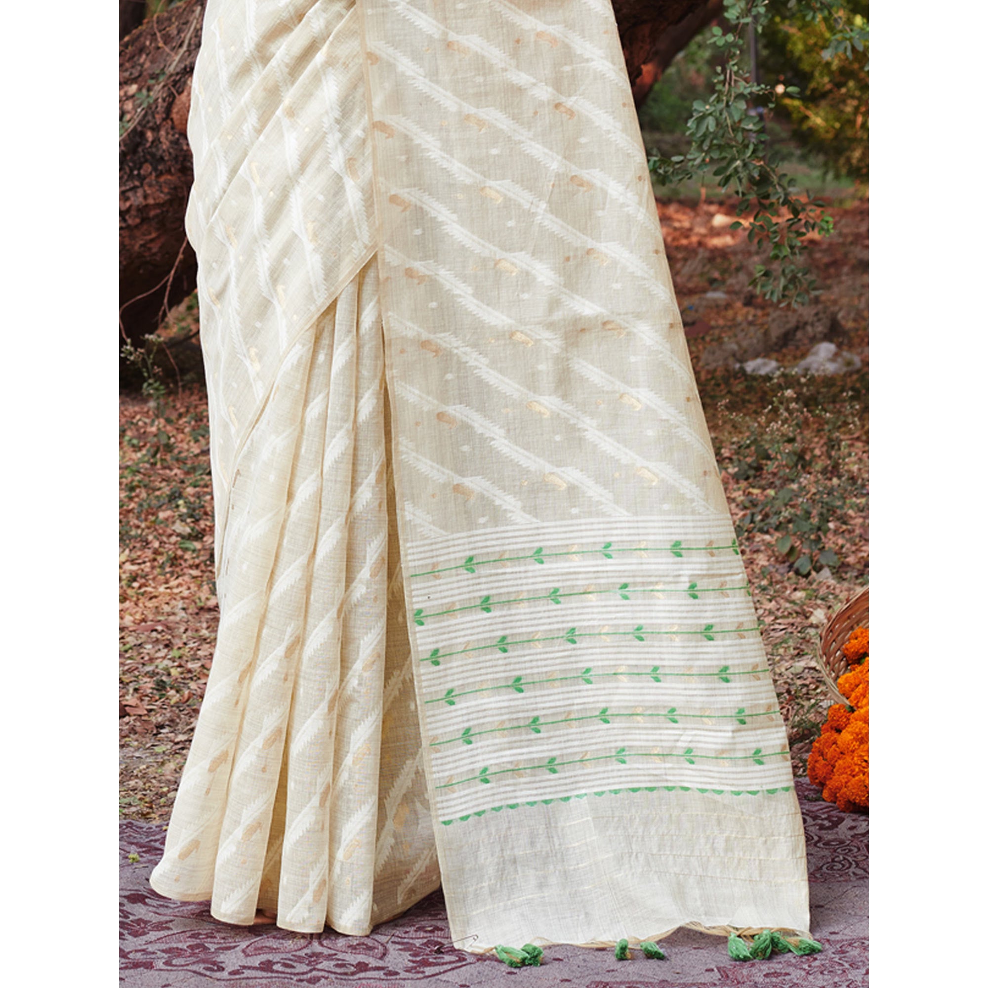 Off White & Green Woven Cotton Silk Saree With Tassels