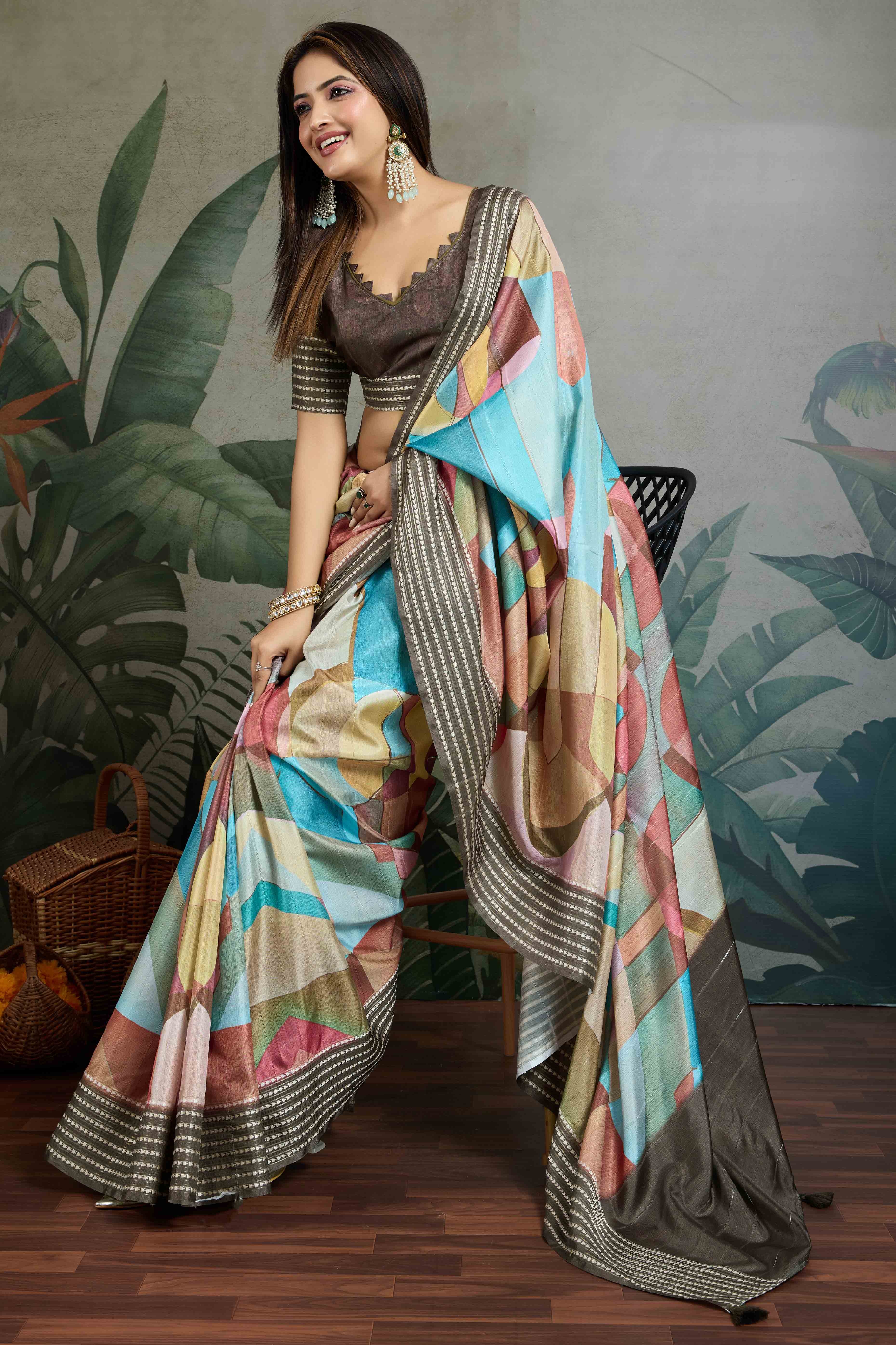 Brown Silk Blend Saree with Geometric Print