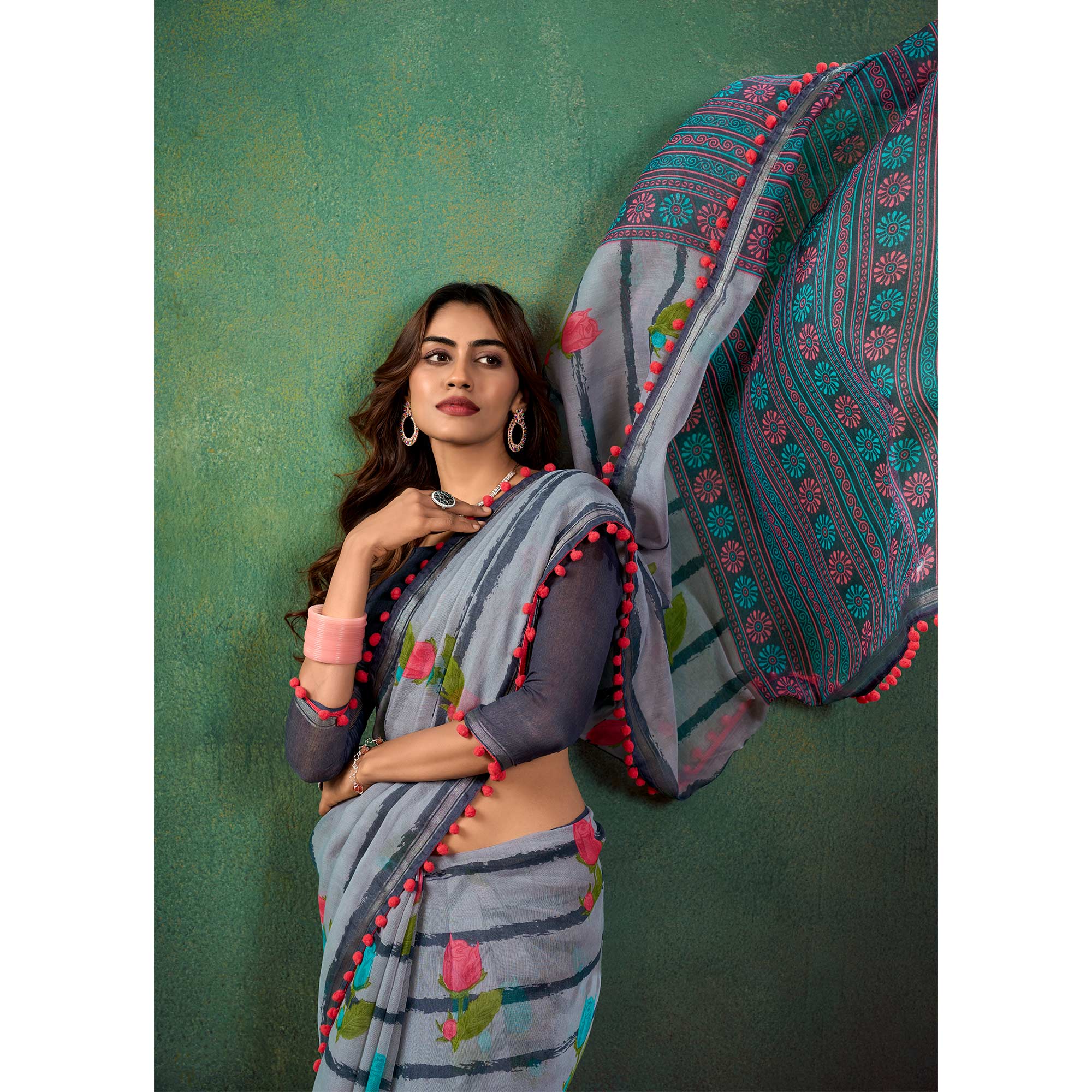 Grey Floral Printed Mul Mul Cotton Saree