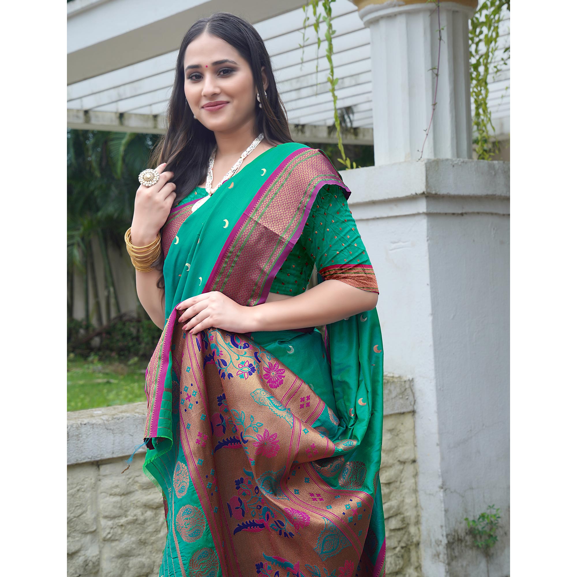 Rama Green Woven Paithani Art Silk Saree