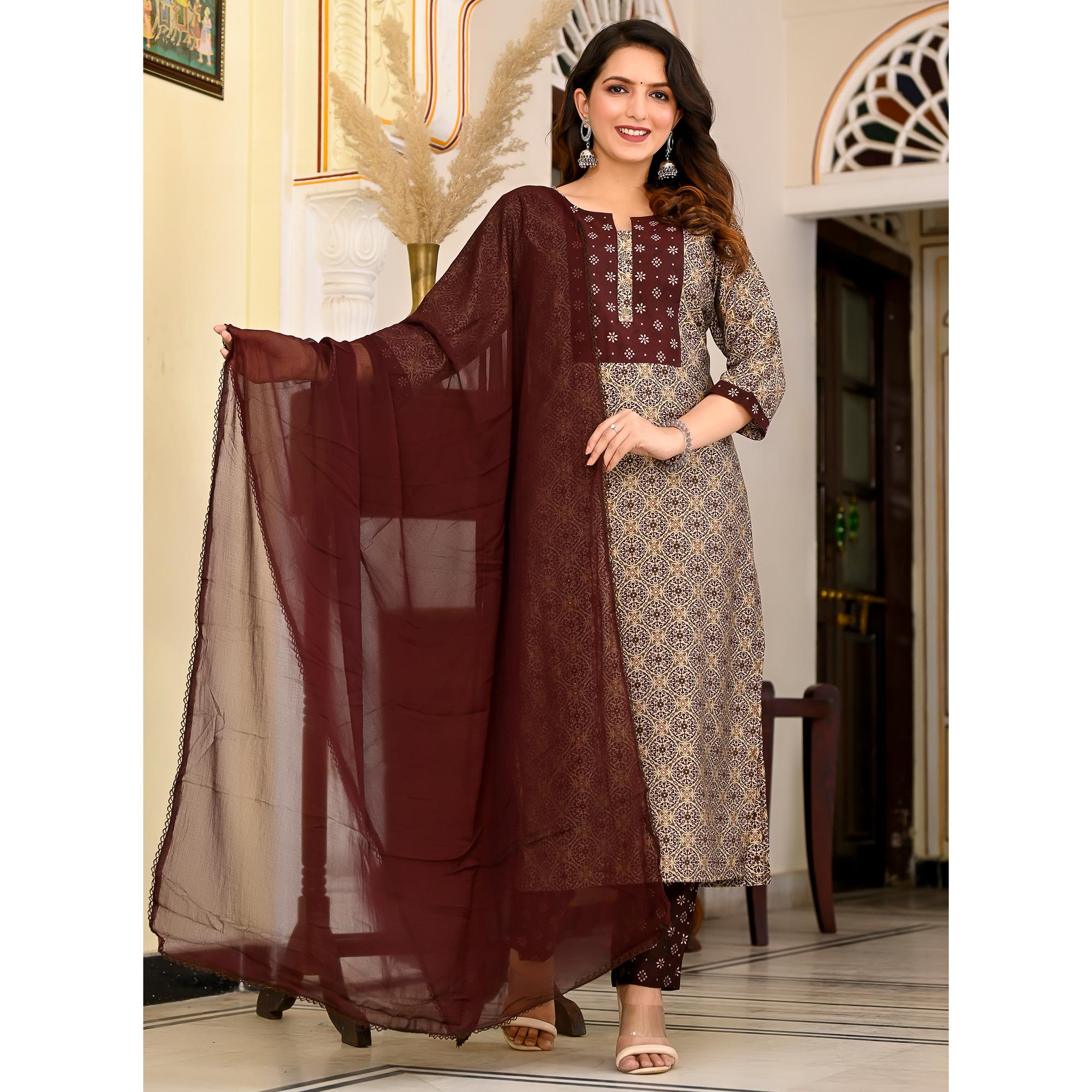 SVC-15399-BROWN