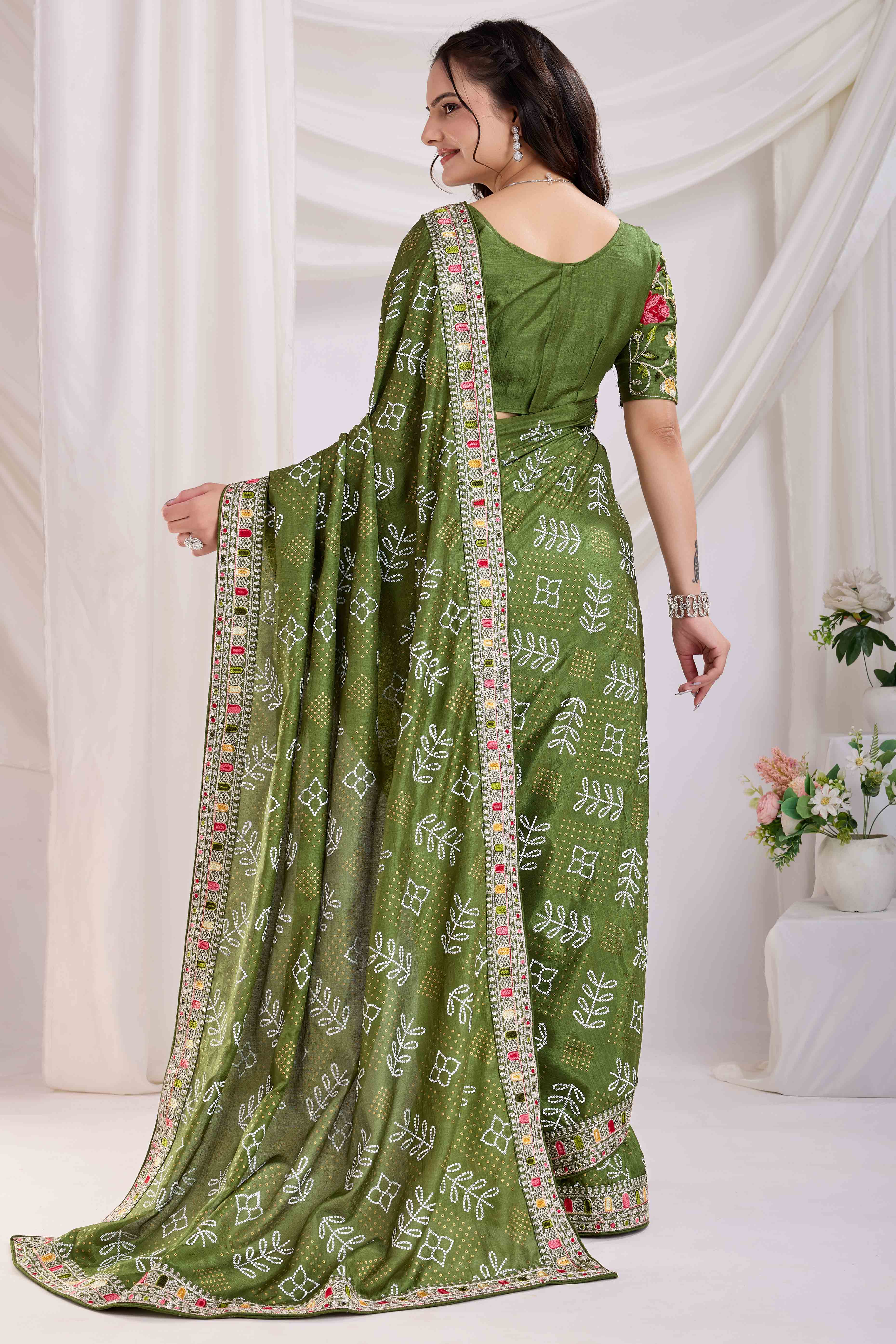 Green Bandhani Printed With Embroidered Border Vichitra Silk Saree