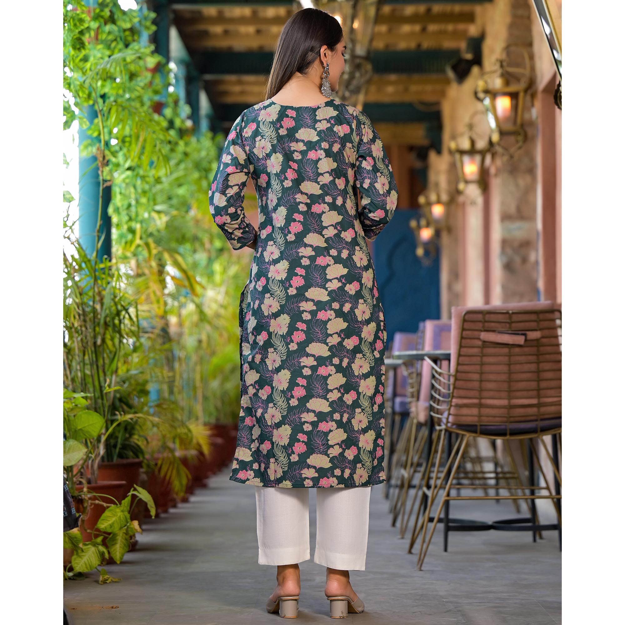 Green Floral Printed Pure Cotton Straight Kurti