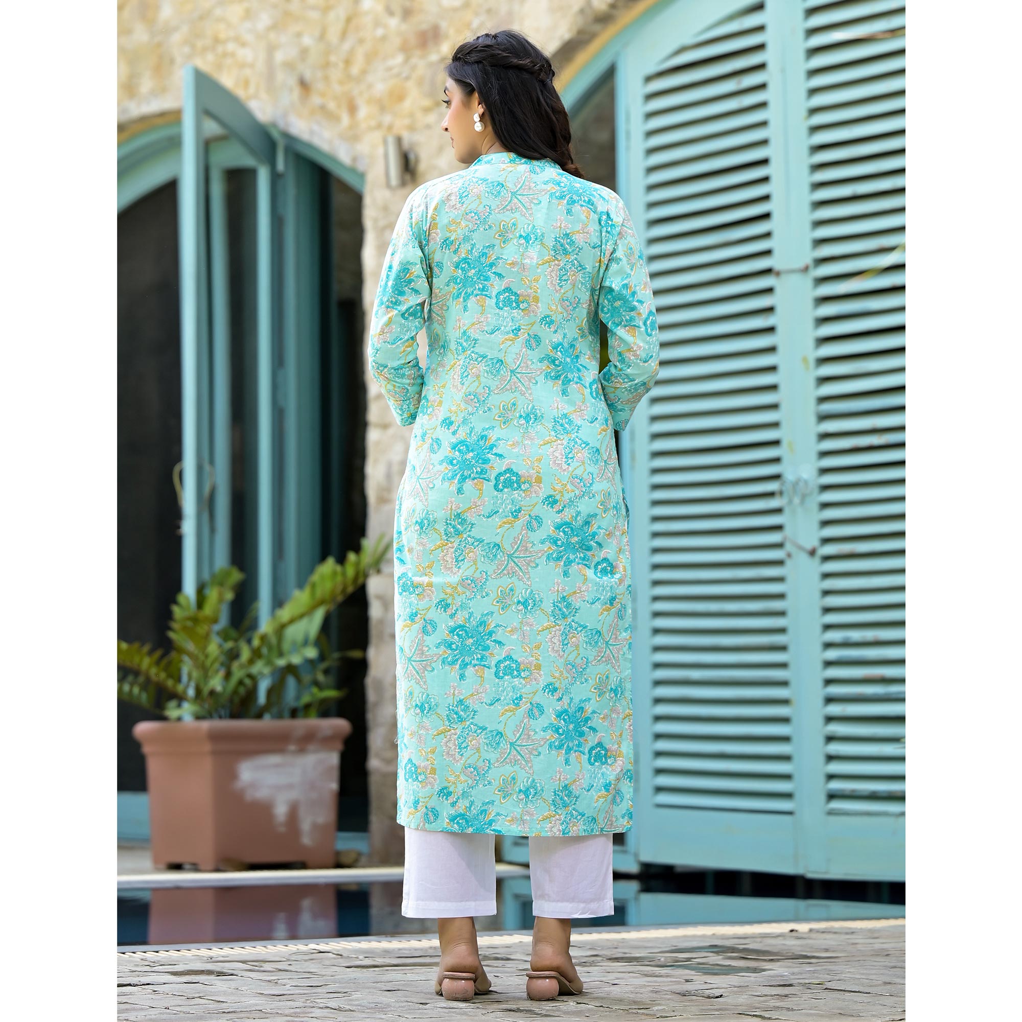 Turquoise Floral Printed Pure Cotton Straight Kurti