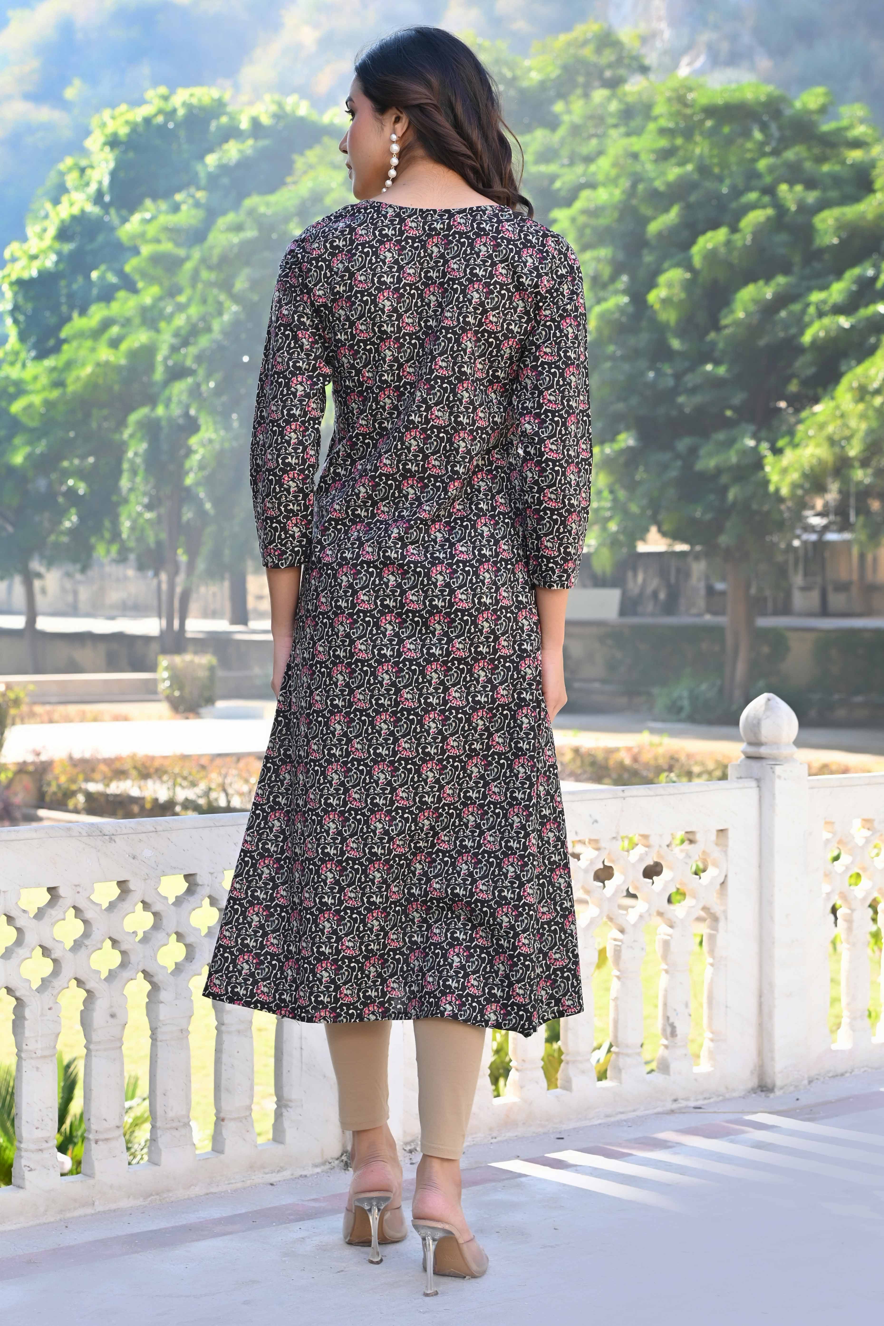 Black Floral Printed Pure Cotton Straight Kurti