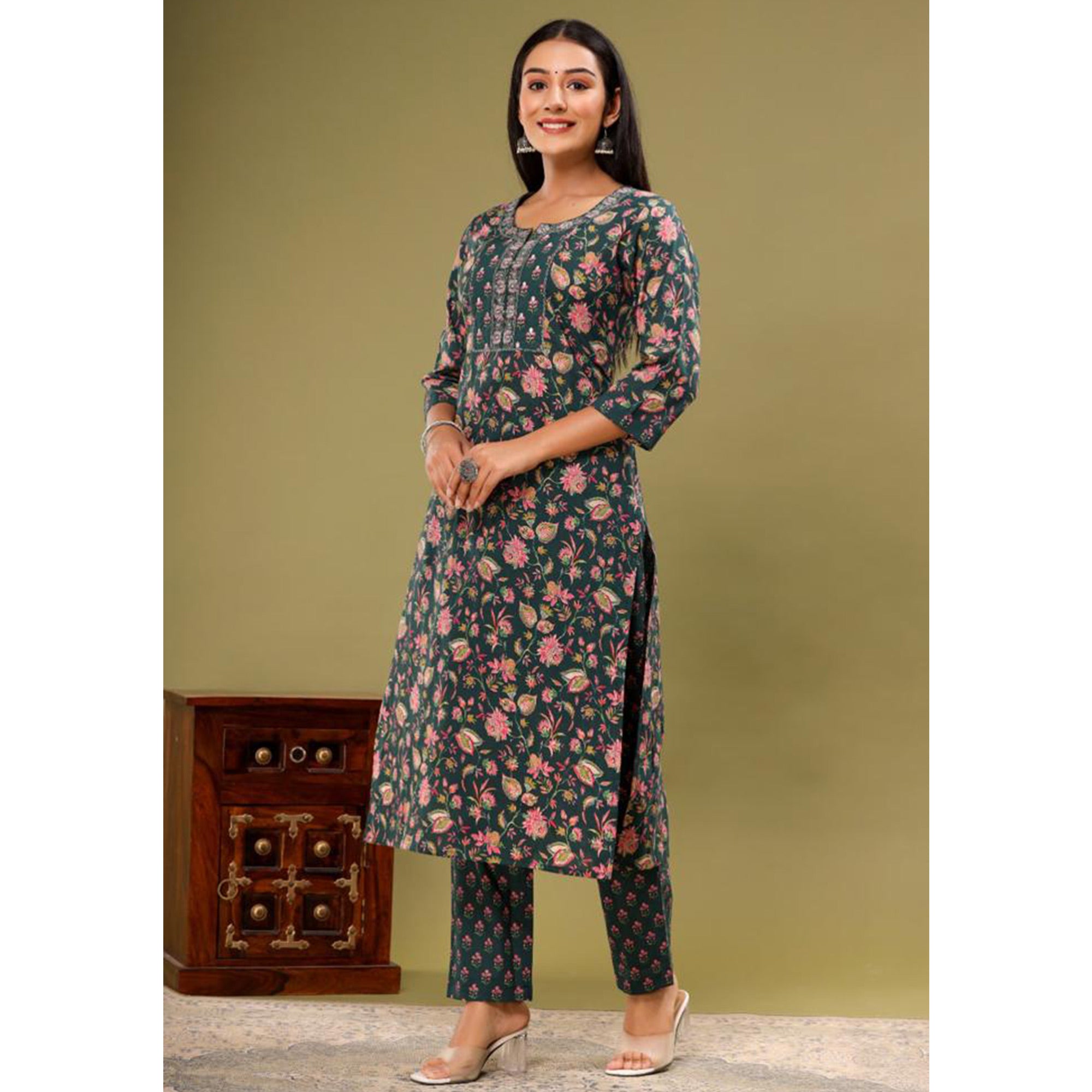 Green Floral Printed Pure Cotton Suit