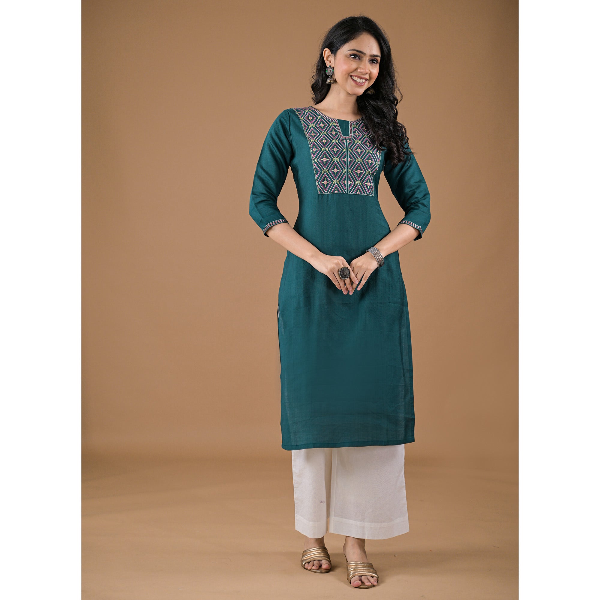 Green Yoke Embroidered Pure Cotton Straight Kurti