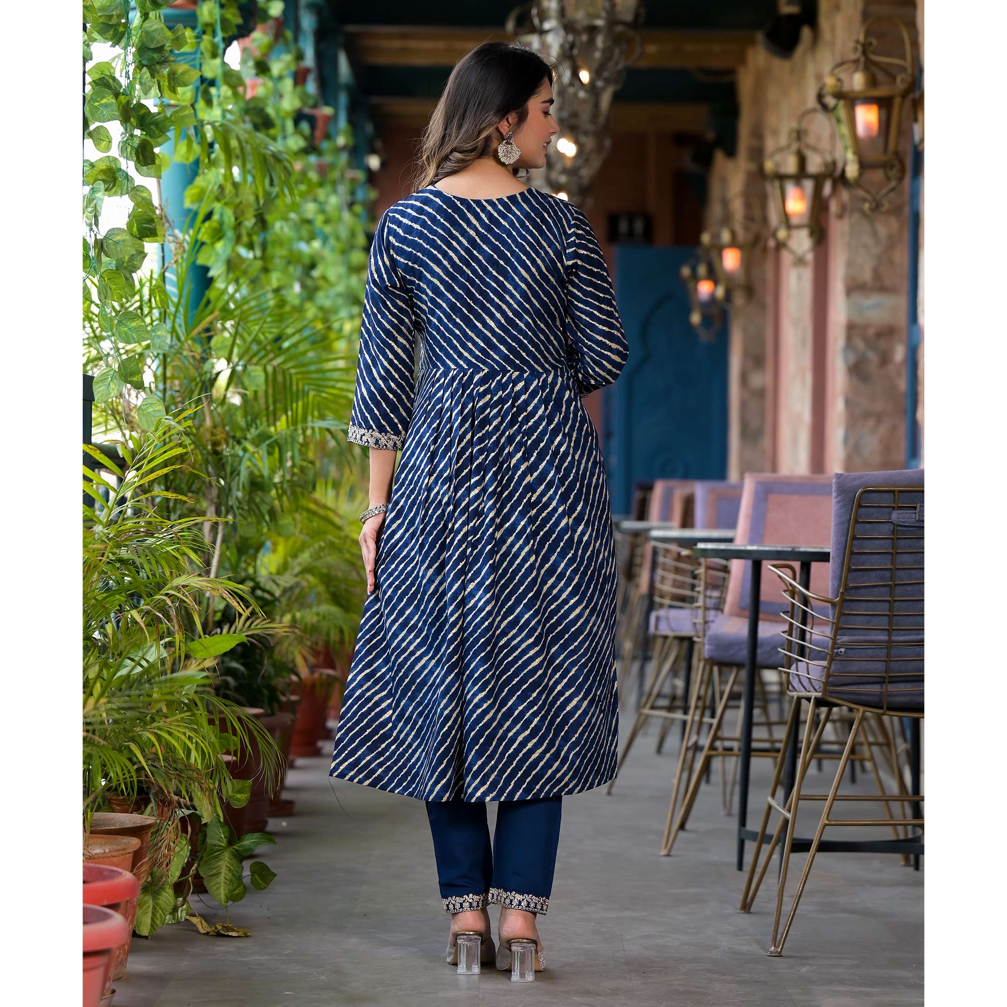 Navy Blue Leheriya Printed Naira Cut Rayon Salwar Suit