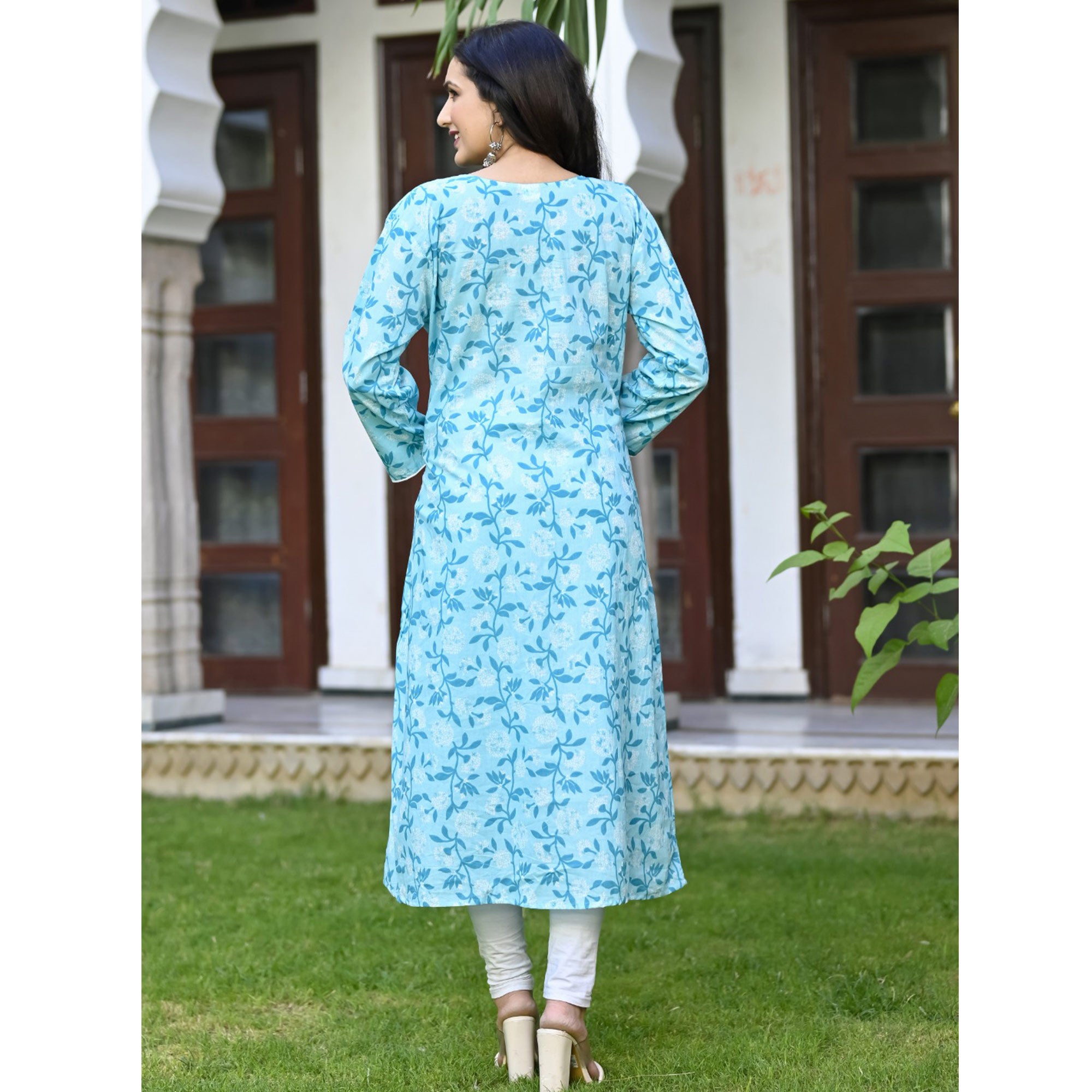 Blue Floral Printed Pure Cotton Kurti