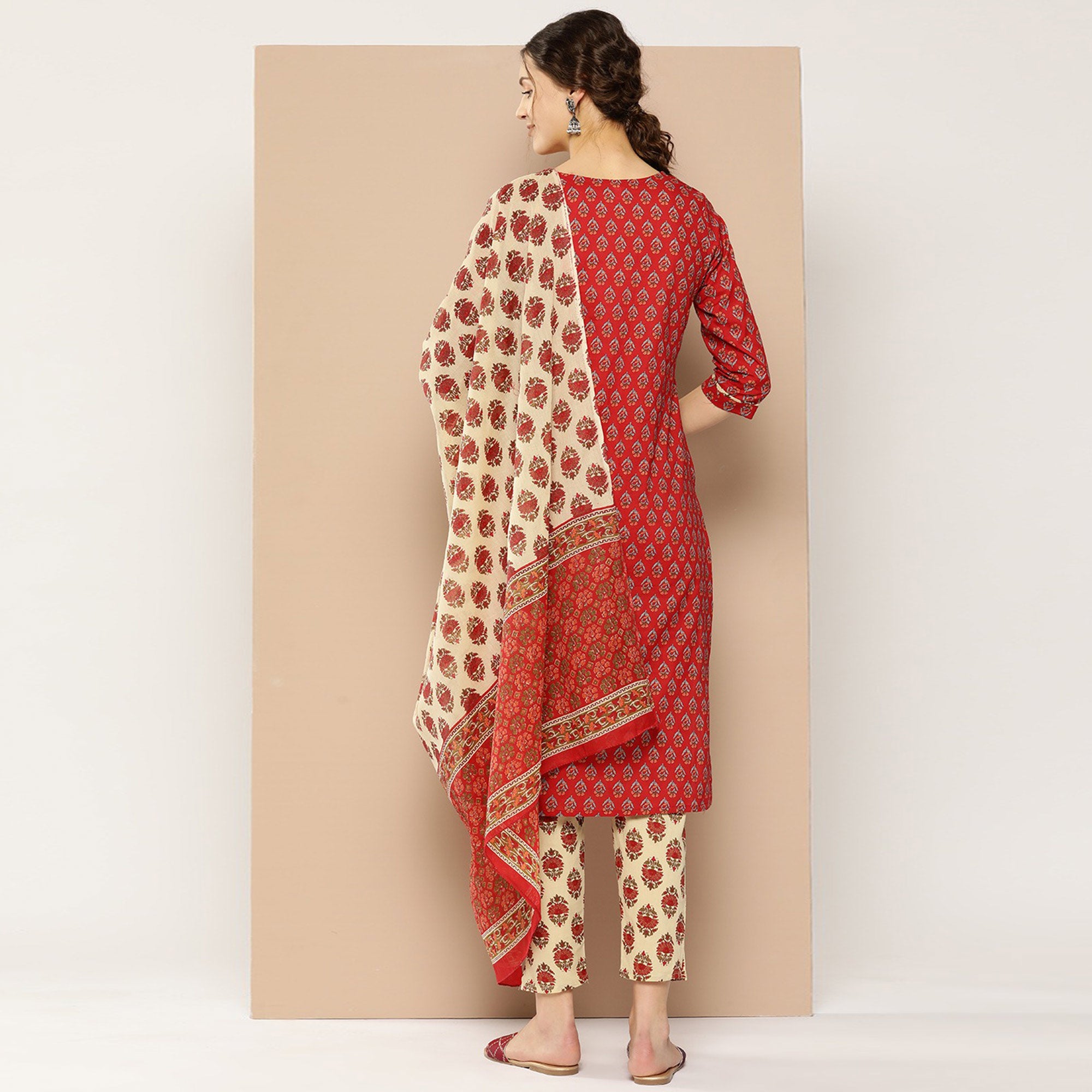 AARD-YUFTA-1473-RED