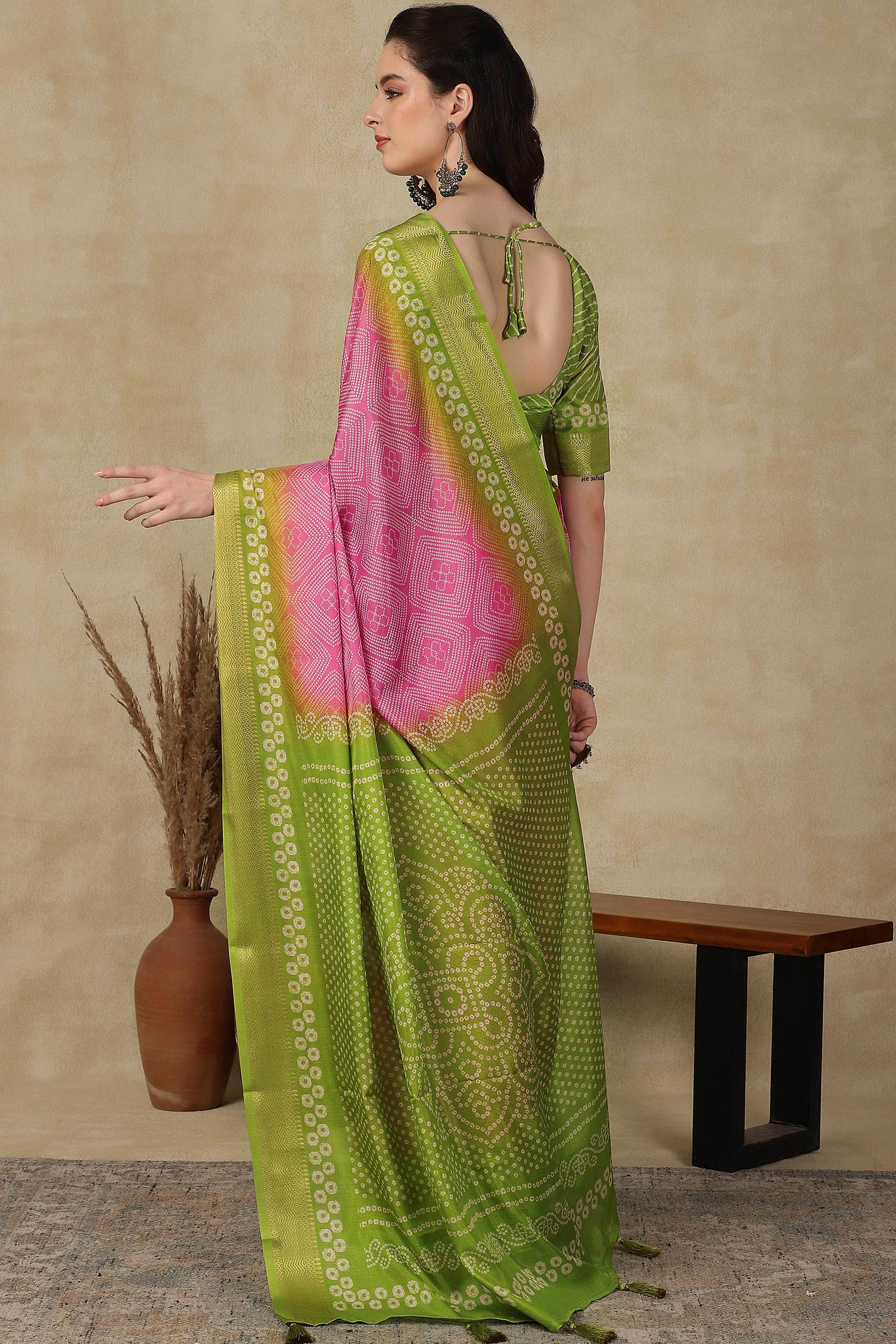 Luxury Pink & Green Bandhani Print Cotton Silk Saree Featuring Weaving Border & Tassel Pallu
