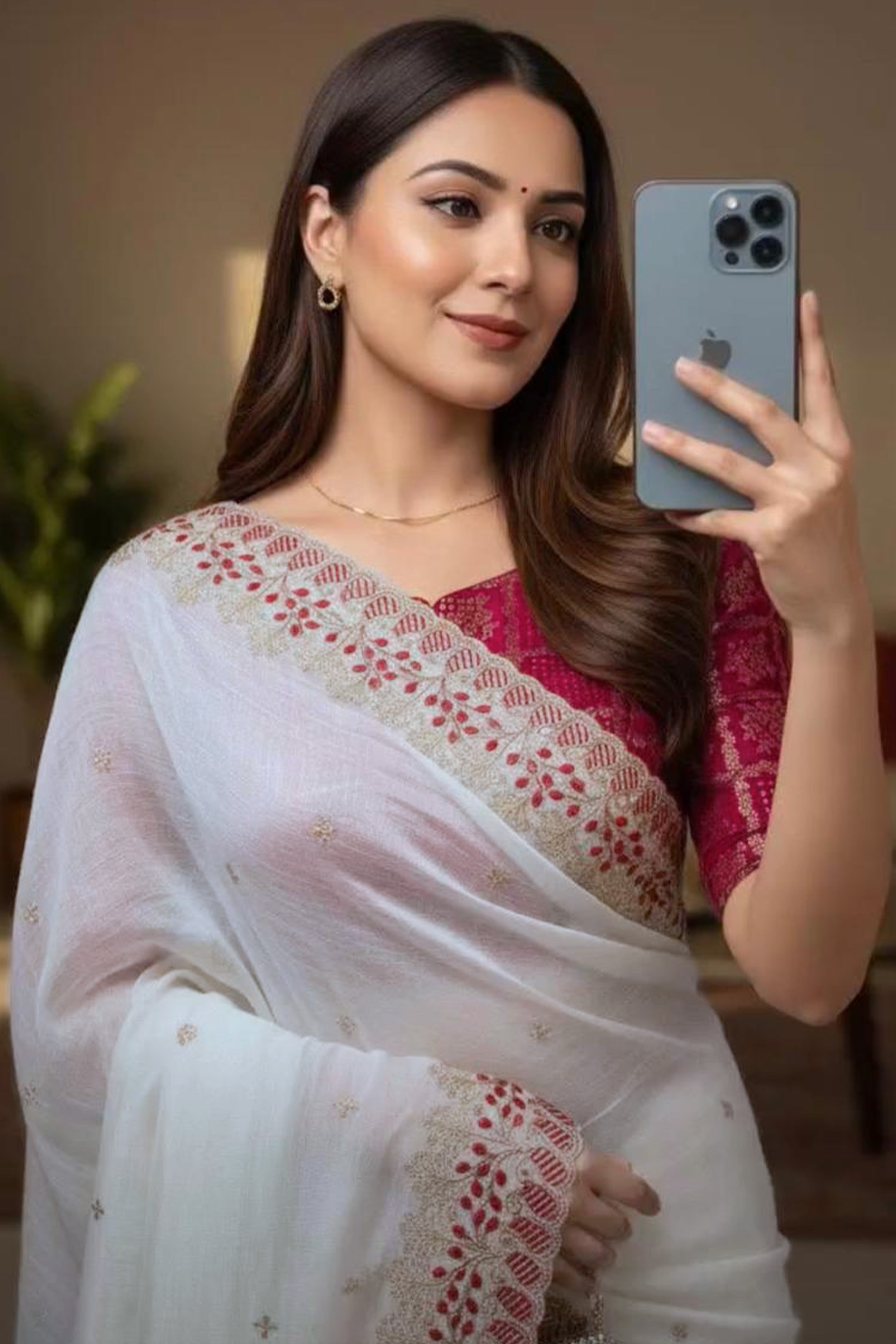 White Paper Crush Pure Silk Saree Featuring Intricate Floral Embroidery Craftsmanship