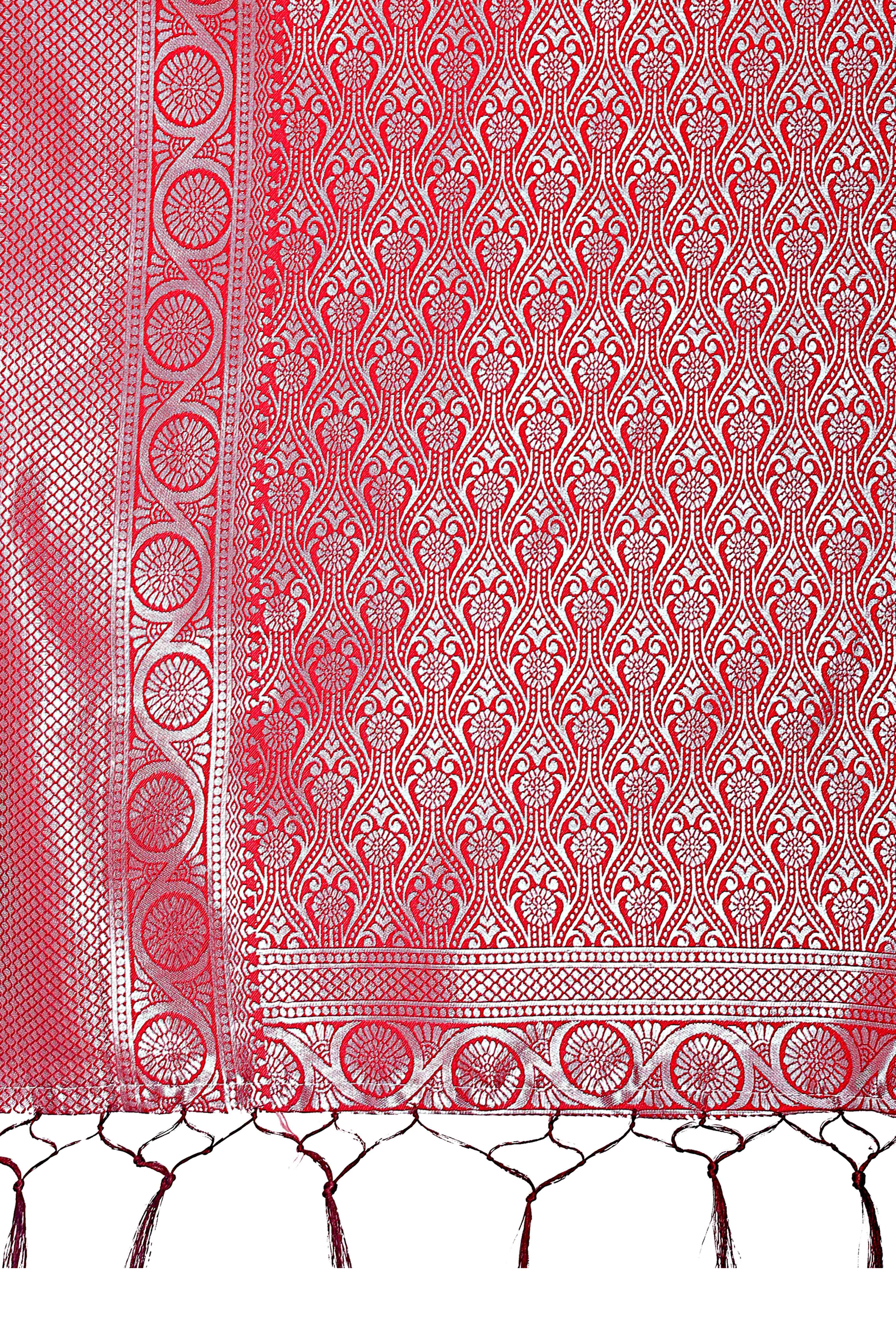 Peach Floral Zari Weaving Lichi Cotton Silk Saree With Tassel Border