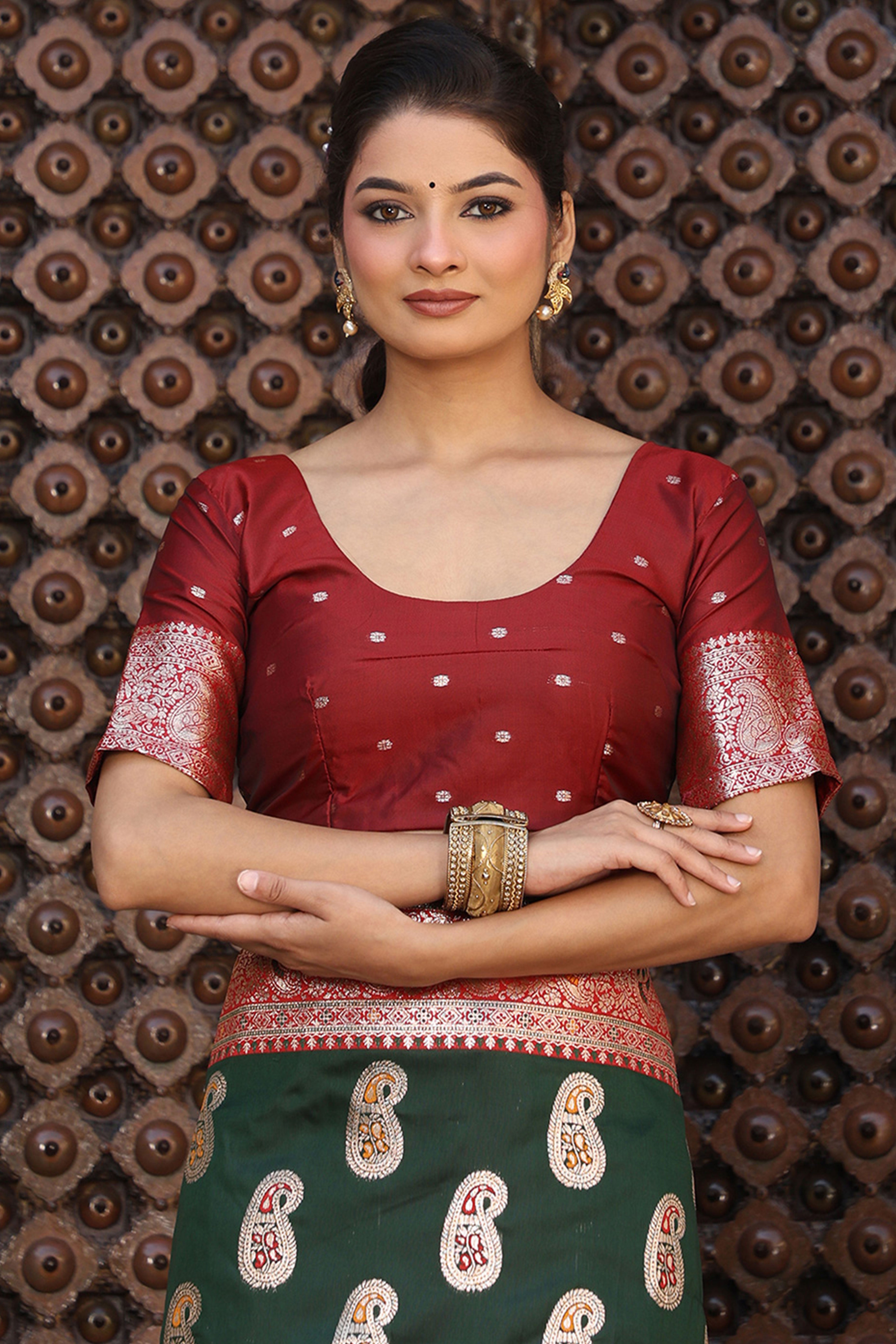 Designer Green Silk Blend Saree with Timeless Paisley Pattern in Zari Weaving