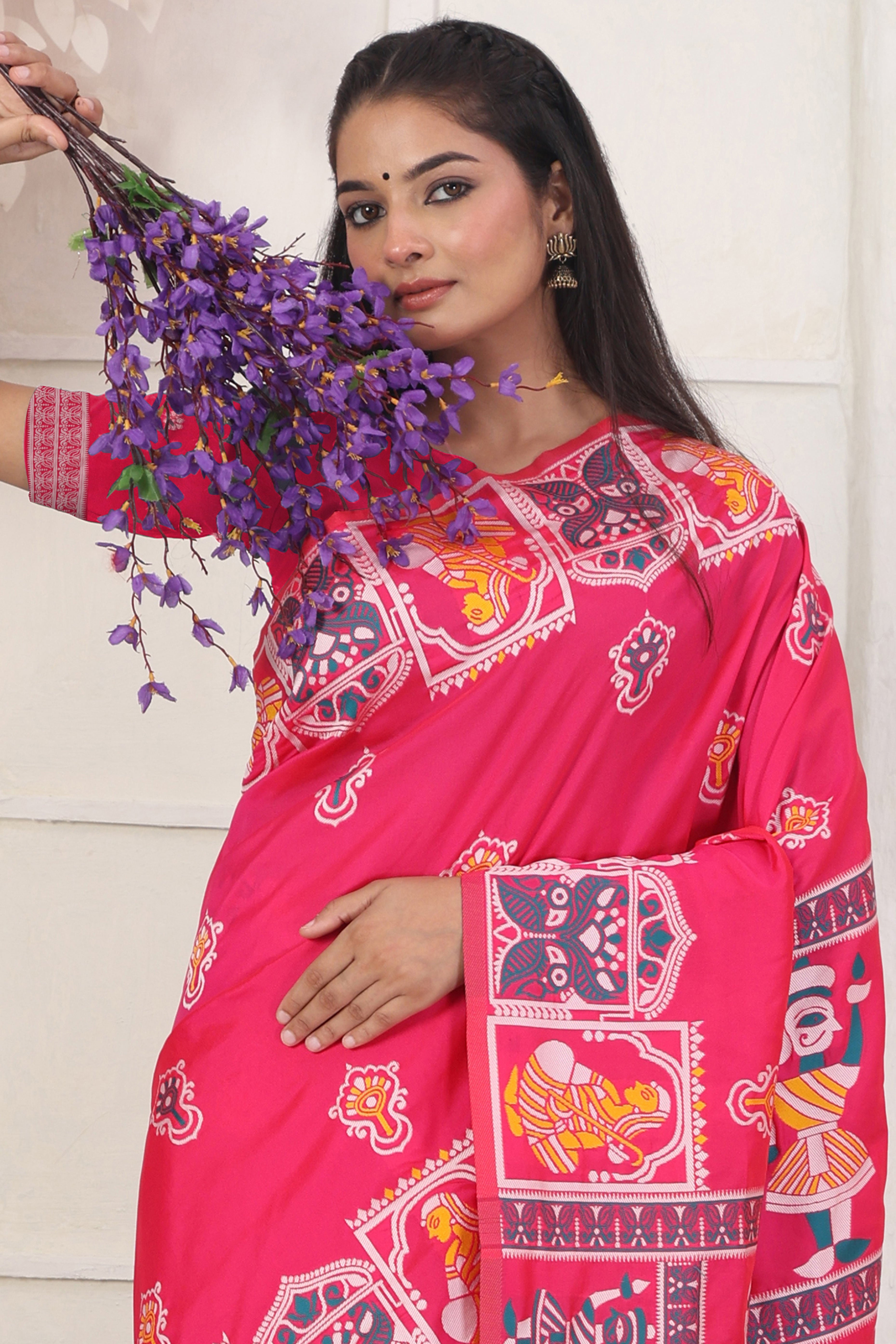 Pink Ethnic Madhubani Print Silk Blend Saree Enhanced With Tassel Pallu Accents