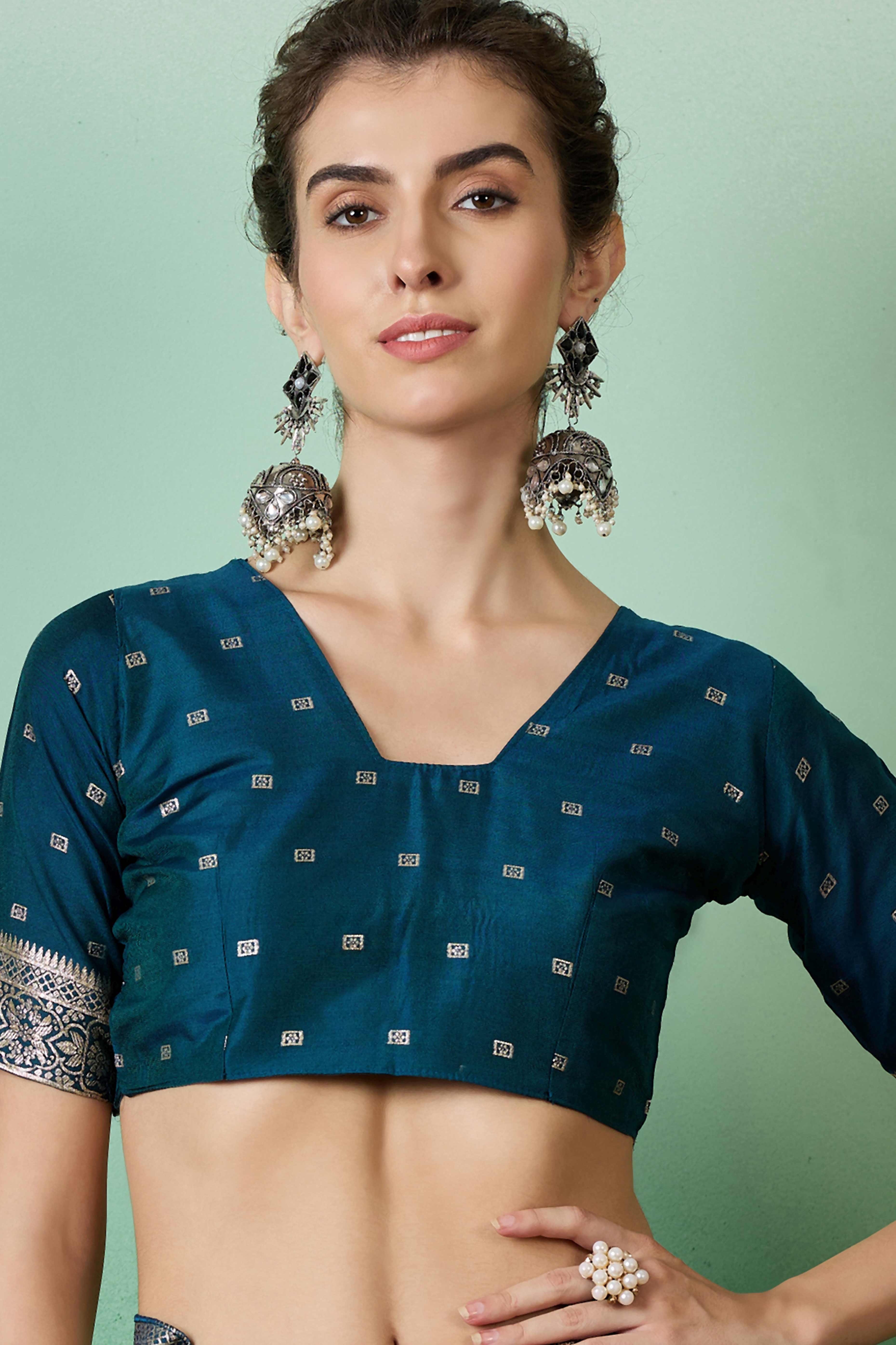 Rich Teal Blue Jacquard Saree In Cotton Blend Featuring Elegant Floral Weaving & A Tasselled Pallu