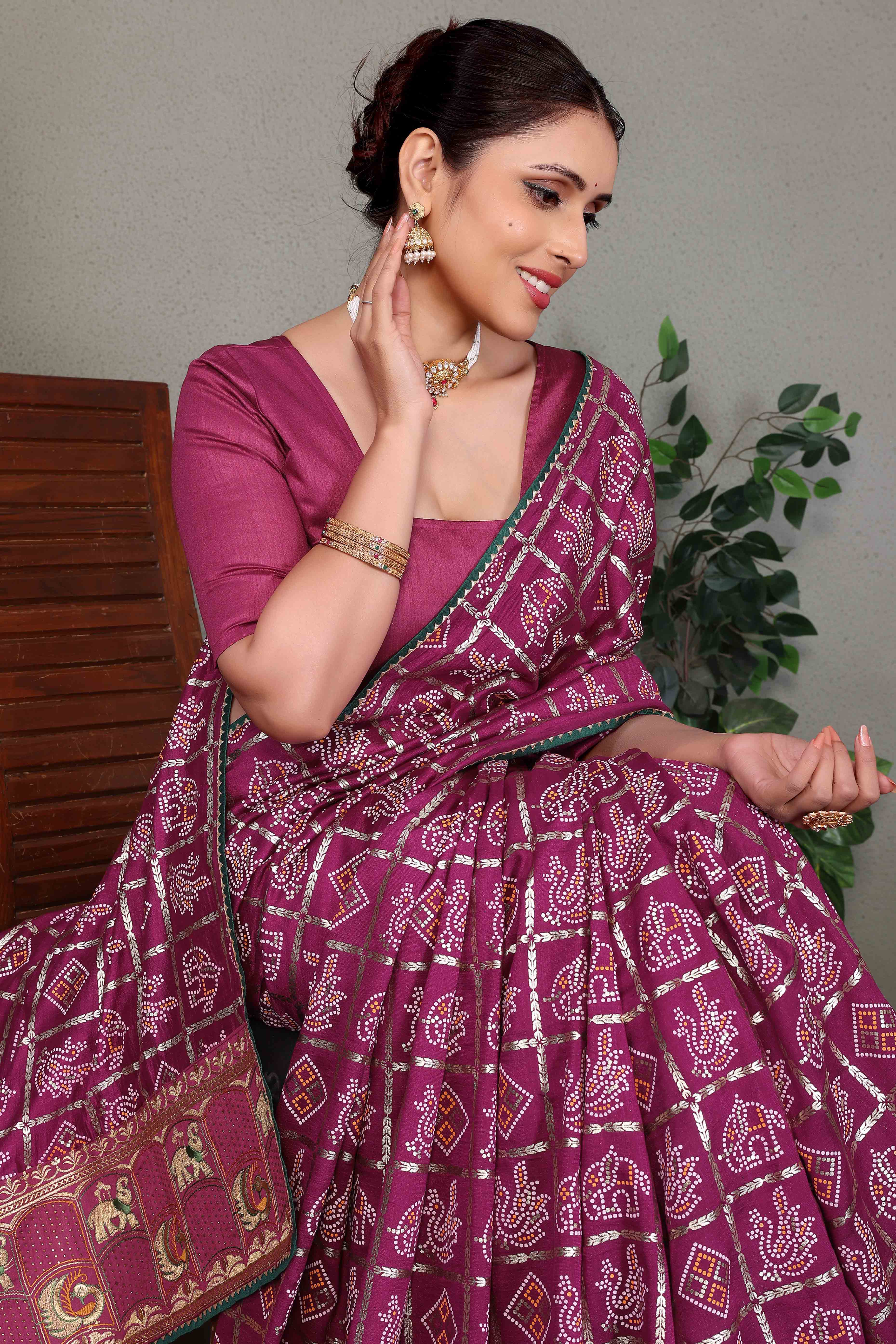 Purple Vichitra Silk Saree Featuring Bandhani Patterns and Graceful Embroidered Borders