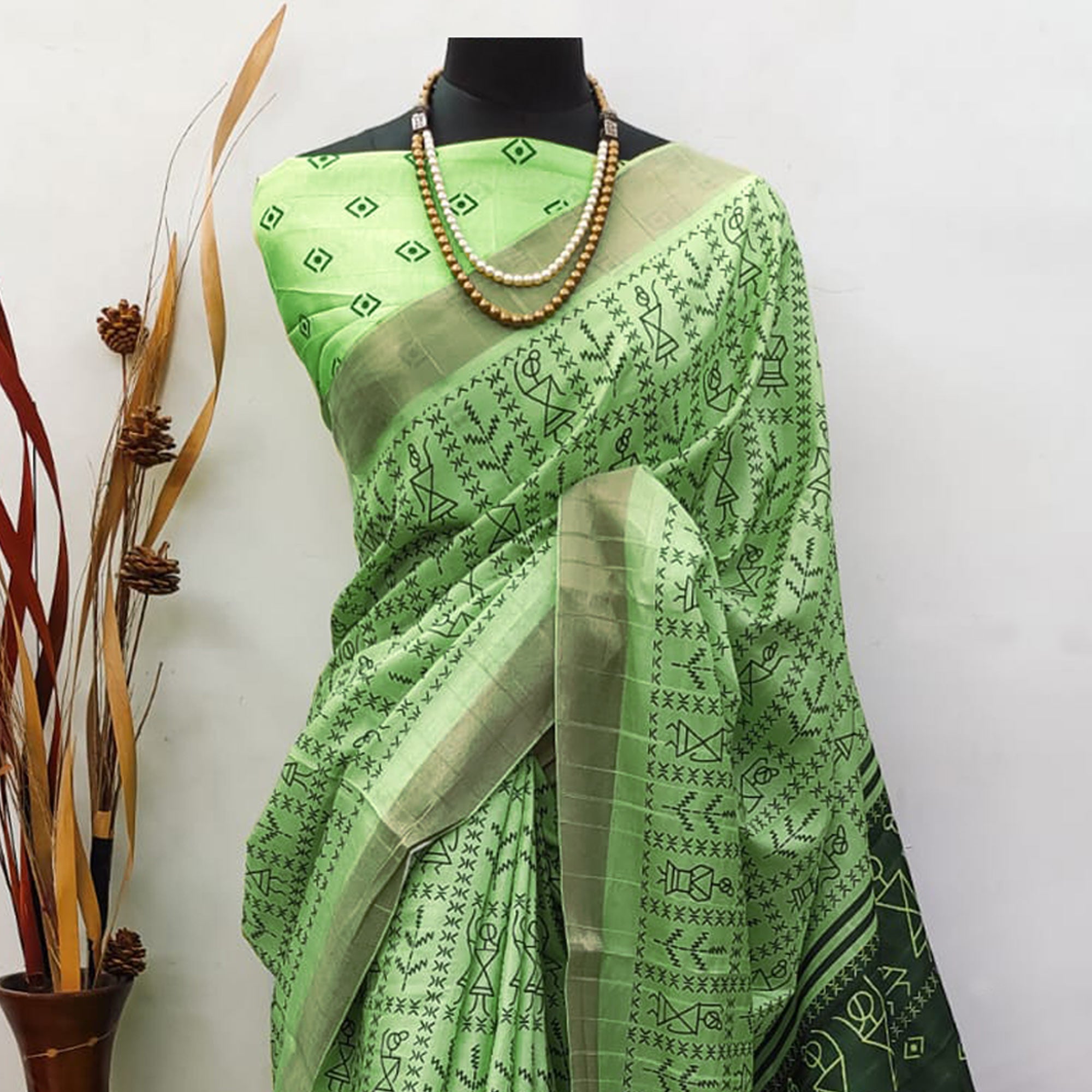 Green Digital Printed Dola Silk Saree With Jacquard Zari Border